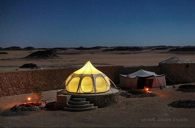 Tent - Photo 3