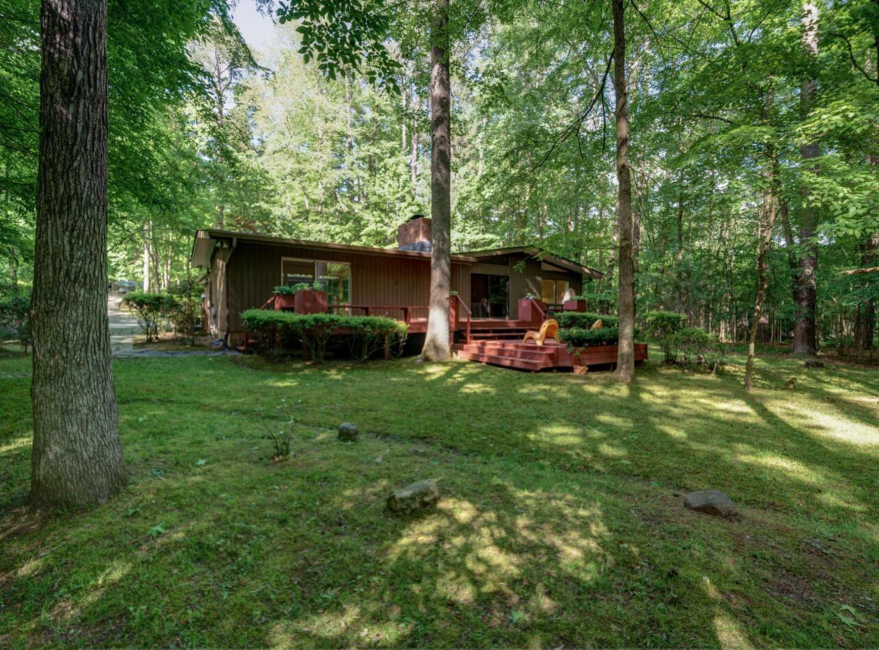 Three-Bedroom Vacation Home  photo 3
