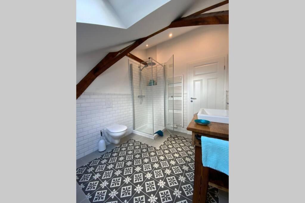 One-Bedroom Apartment - Photo 19