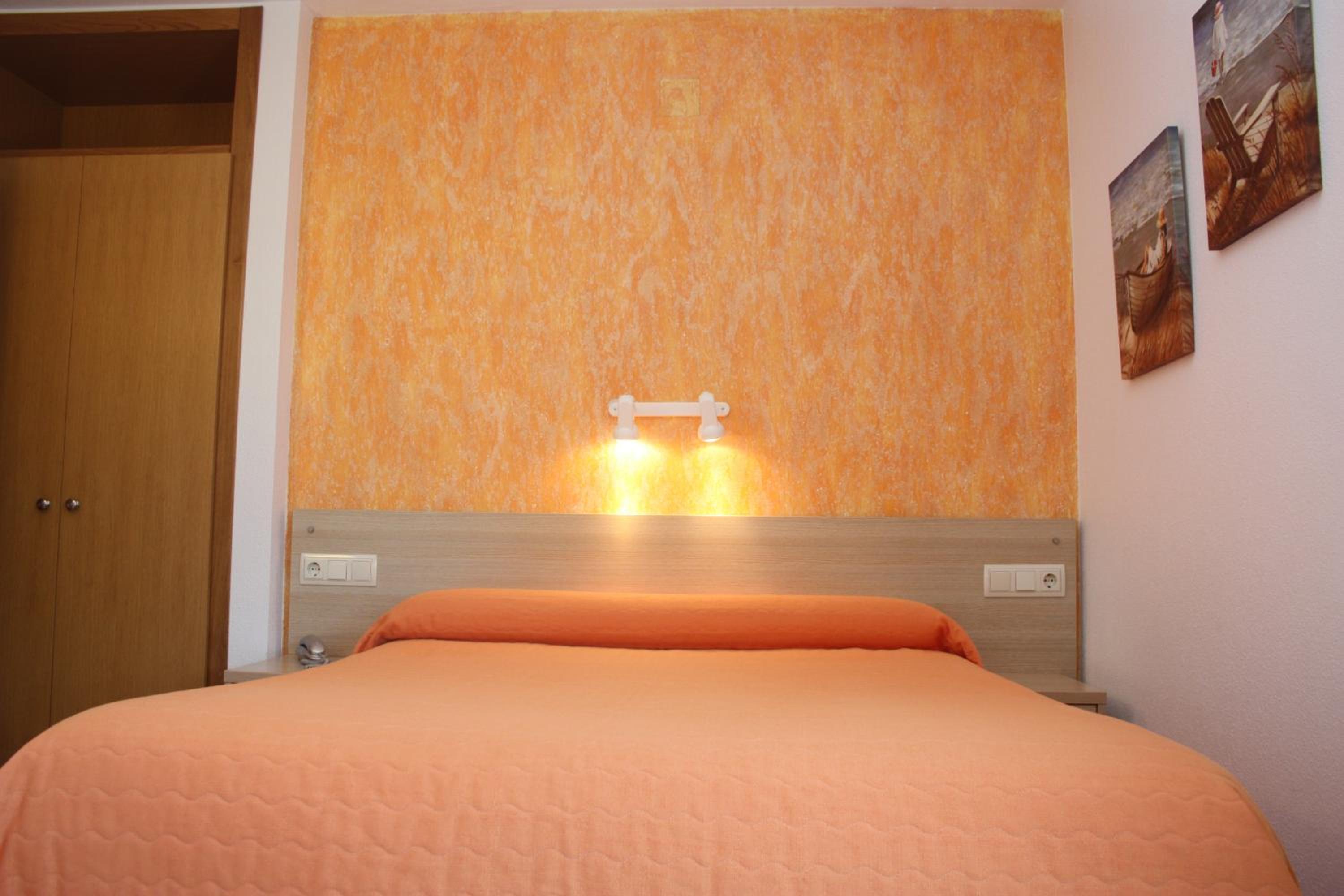 Budget Double or Twin Room photo 2