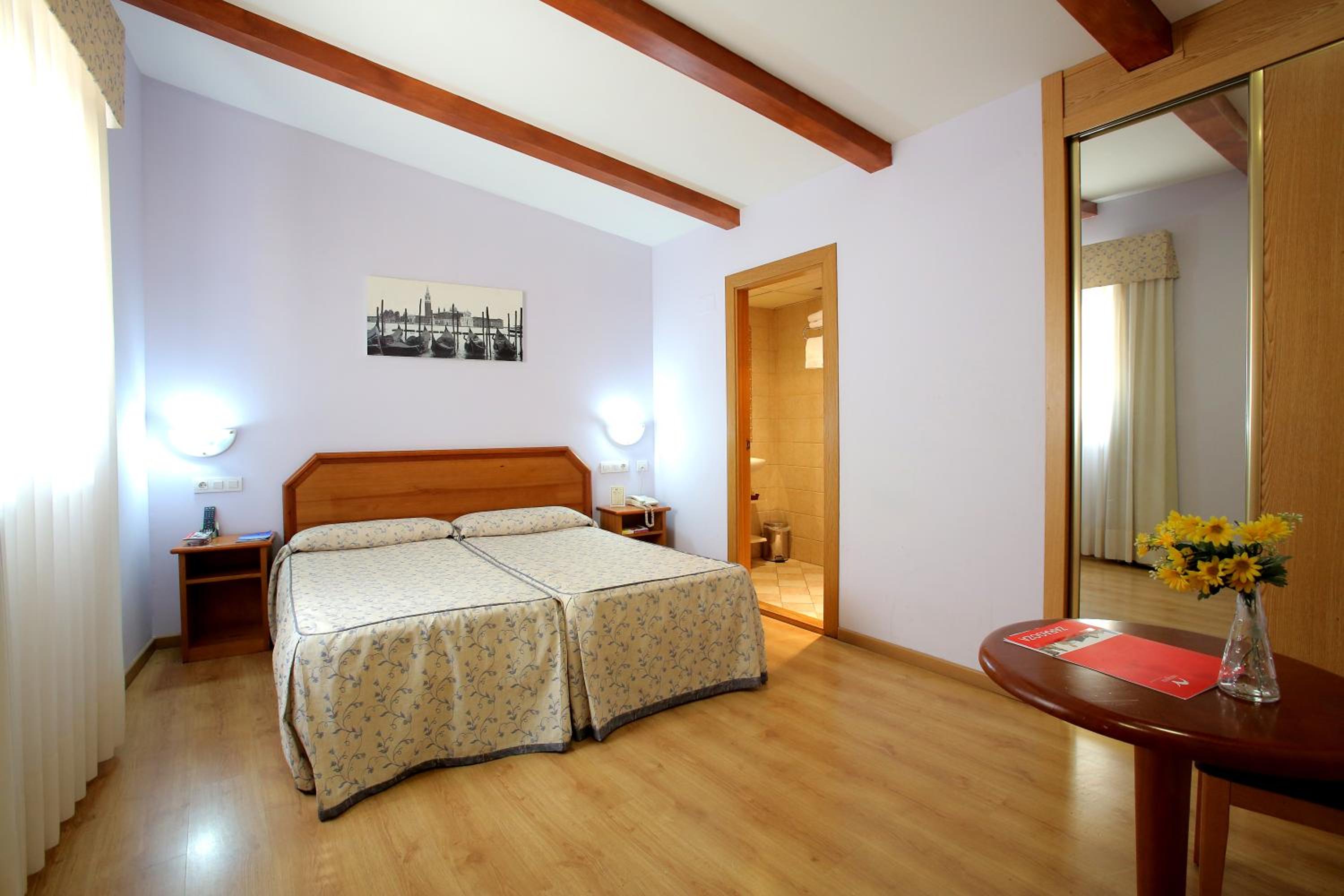 Special Offer - Double or Twin Room photo 3