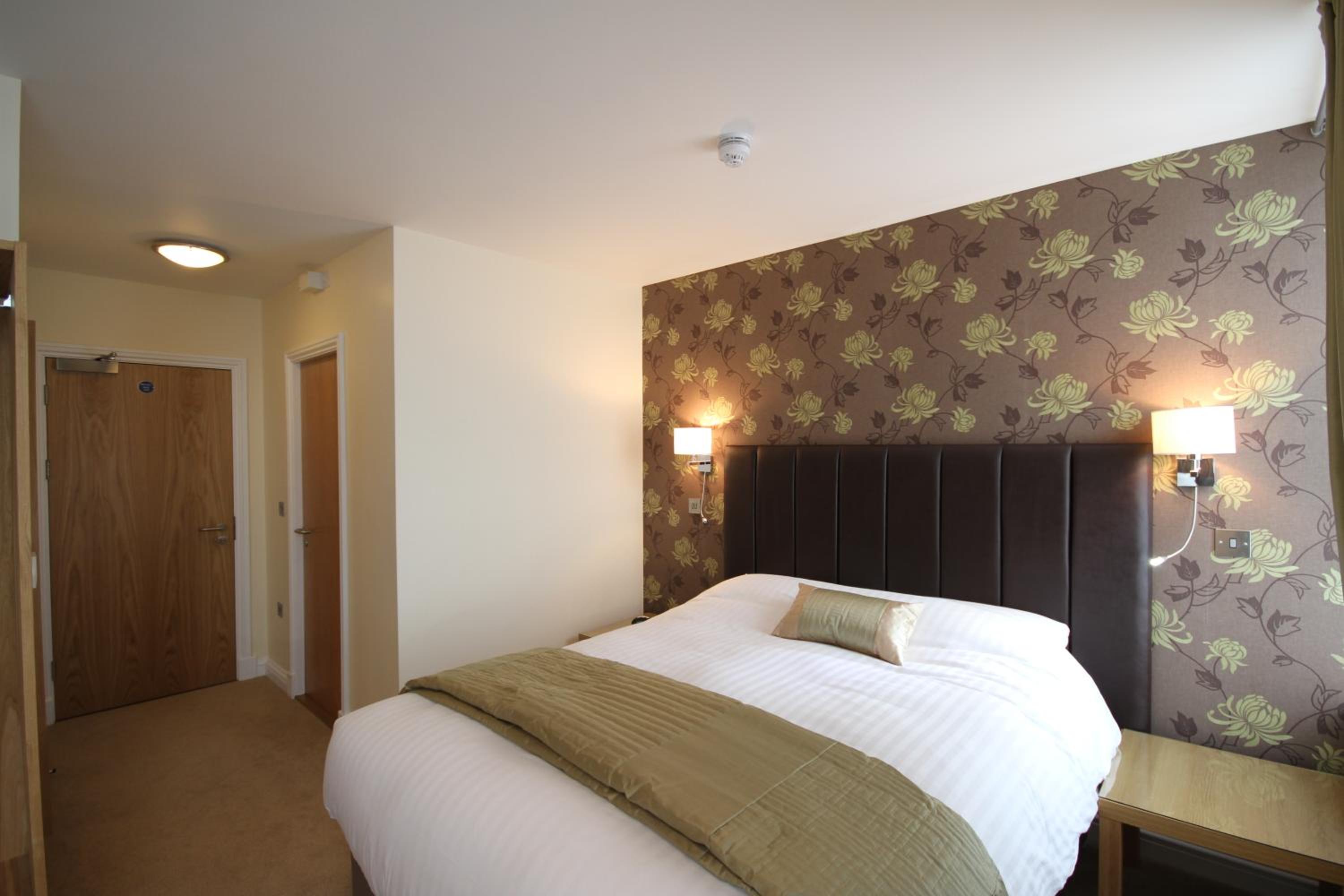 Deluxe King Room photo 3