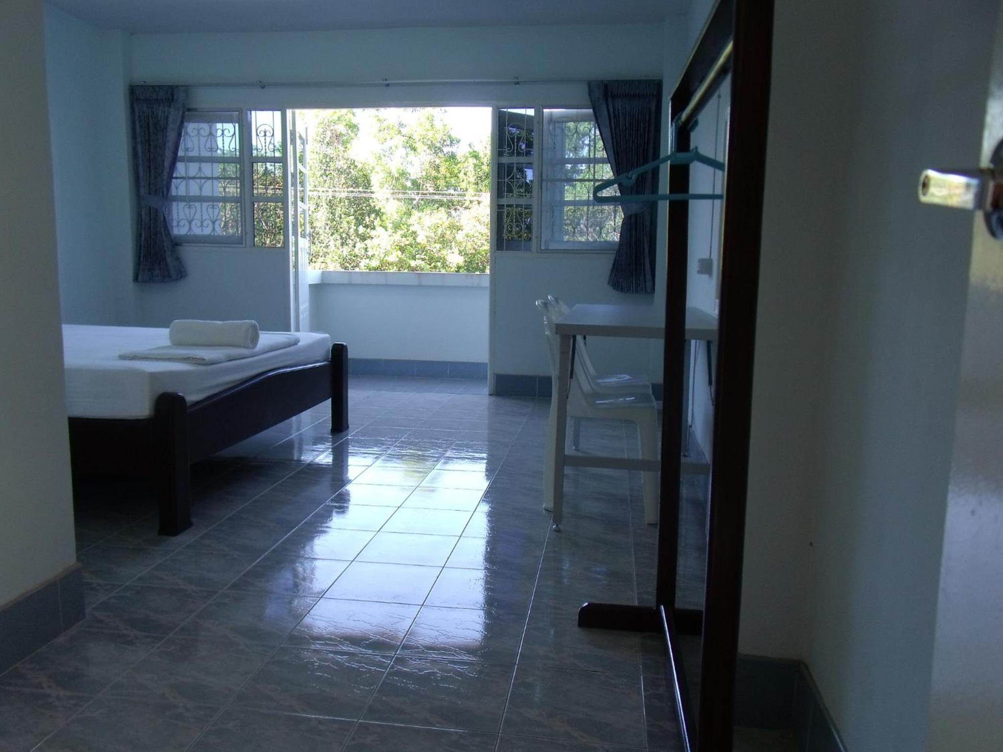 Double Room with Fan photo 3