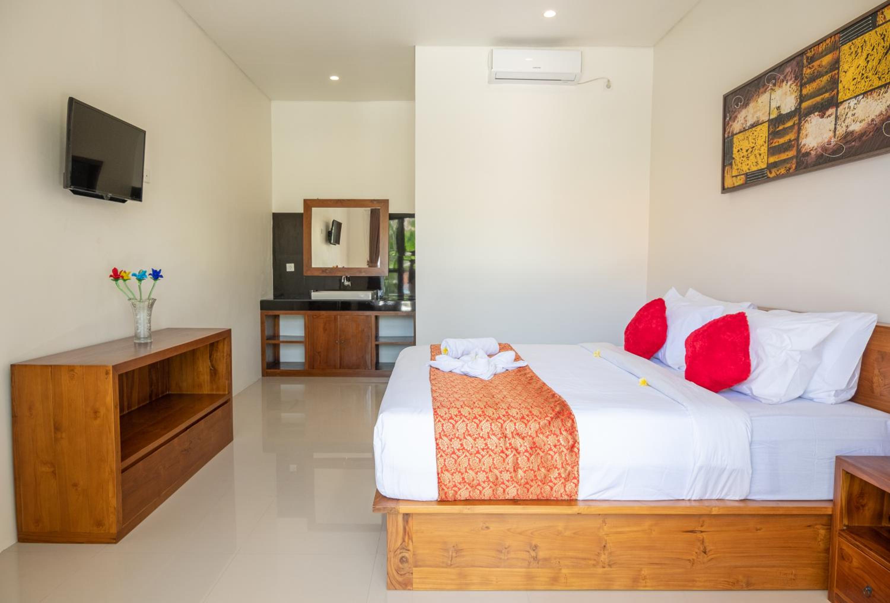 Deluxe Double or Twin Room - Photo 1