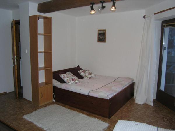 Apartment with Balcony photo 1