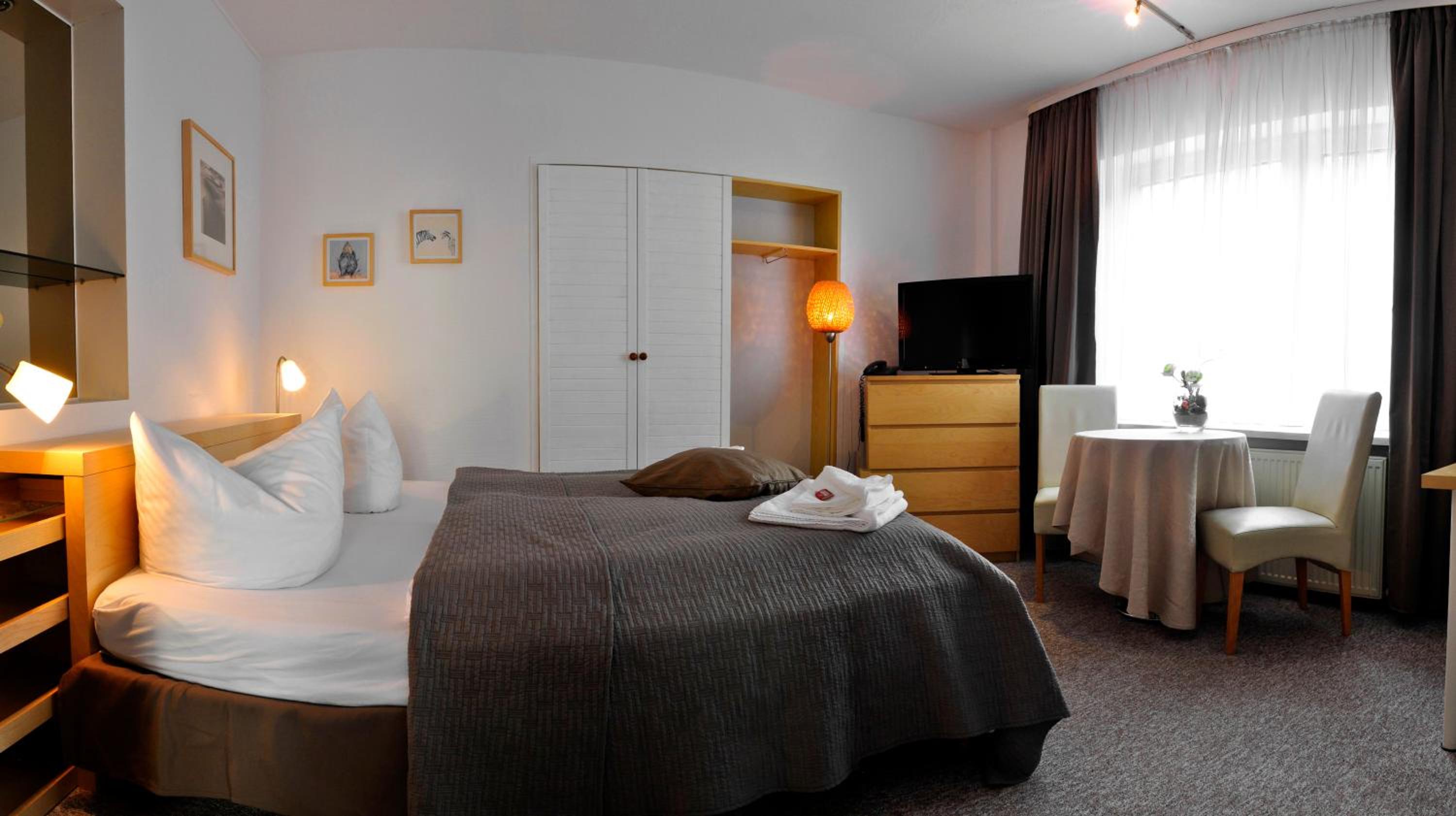 Single Room photo 3