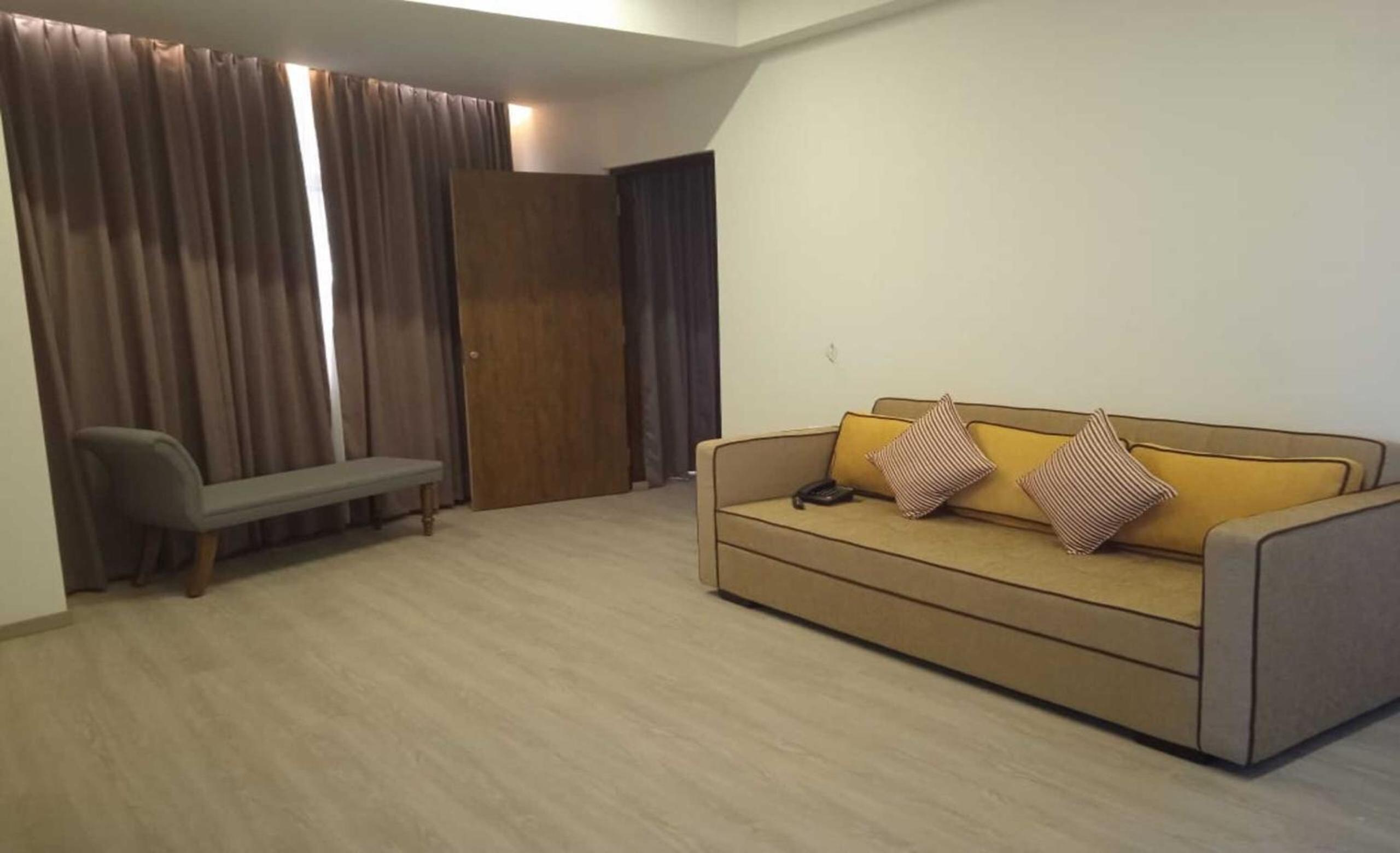 Chairman's Suite photo 3