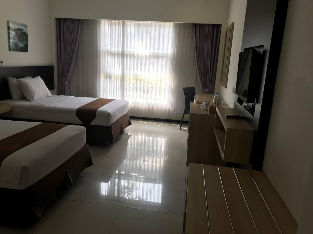 Superior Twin Room - Photo 4