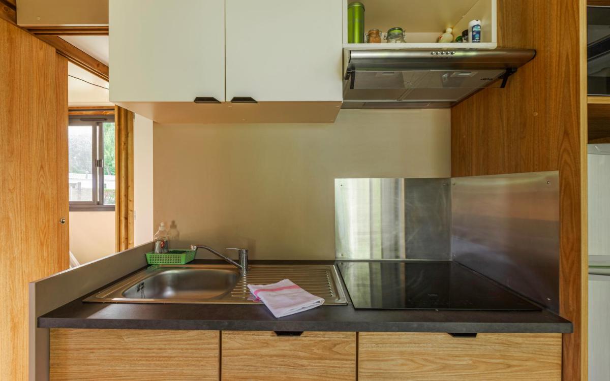 Two-Bedroom Chalet - Photo 10