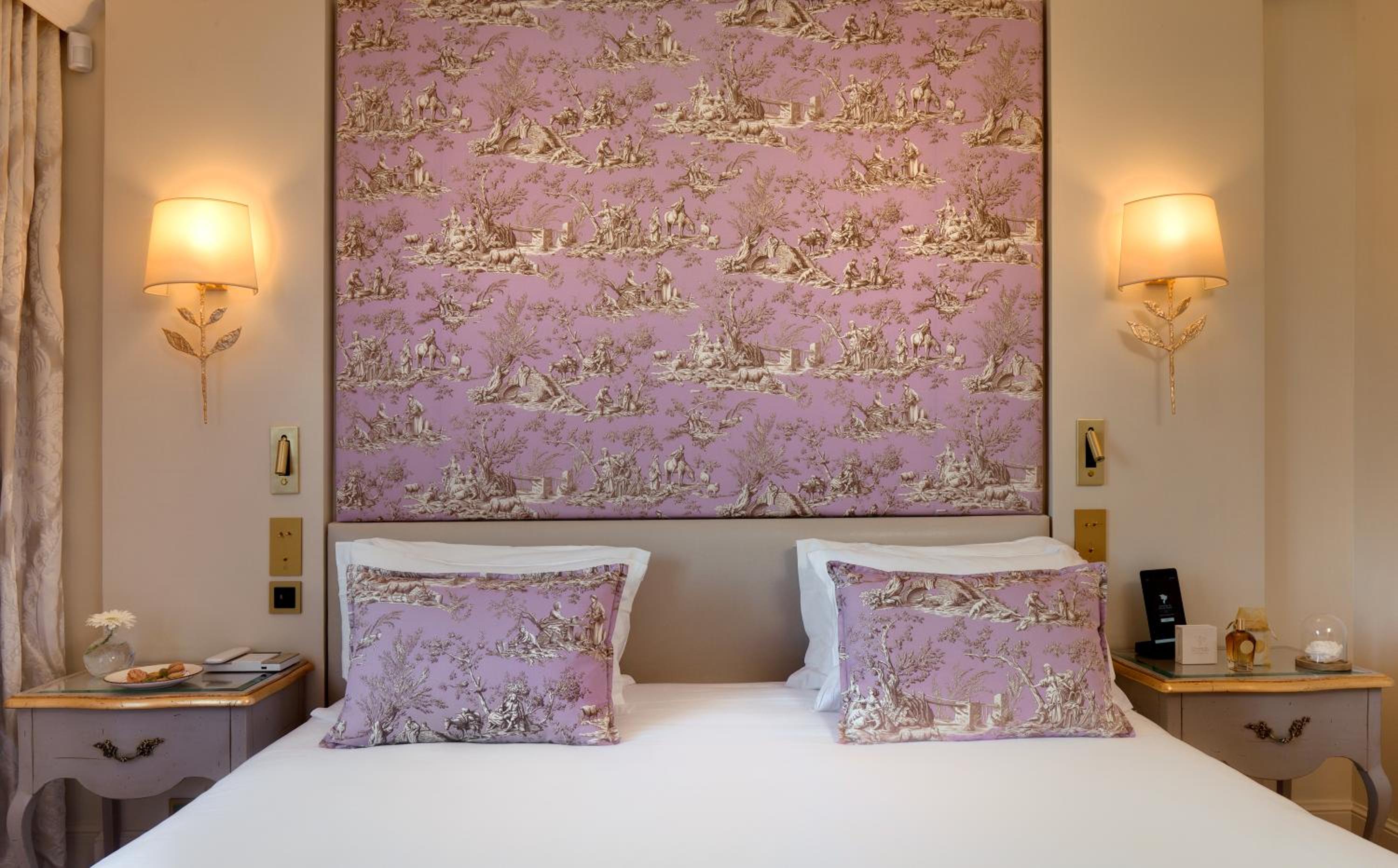 Prestige Deluxe Room - Photo 1
