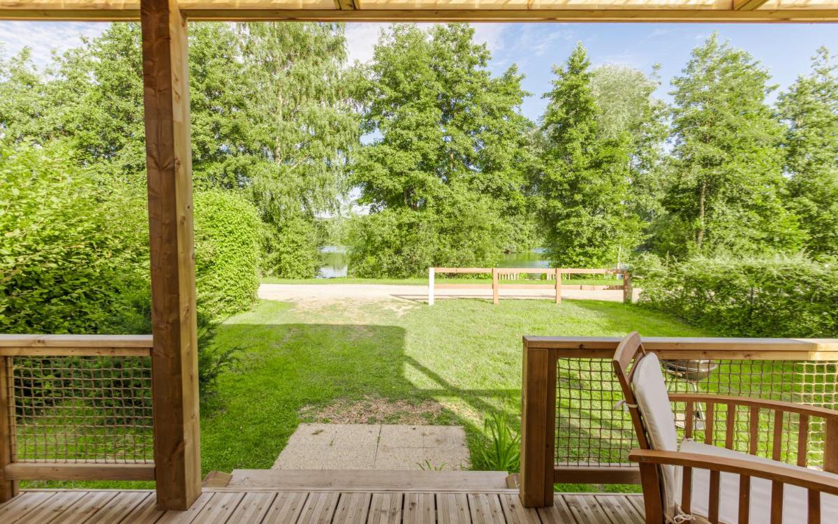 Two-Bedroom Chalet - Photo 12