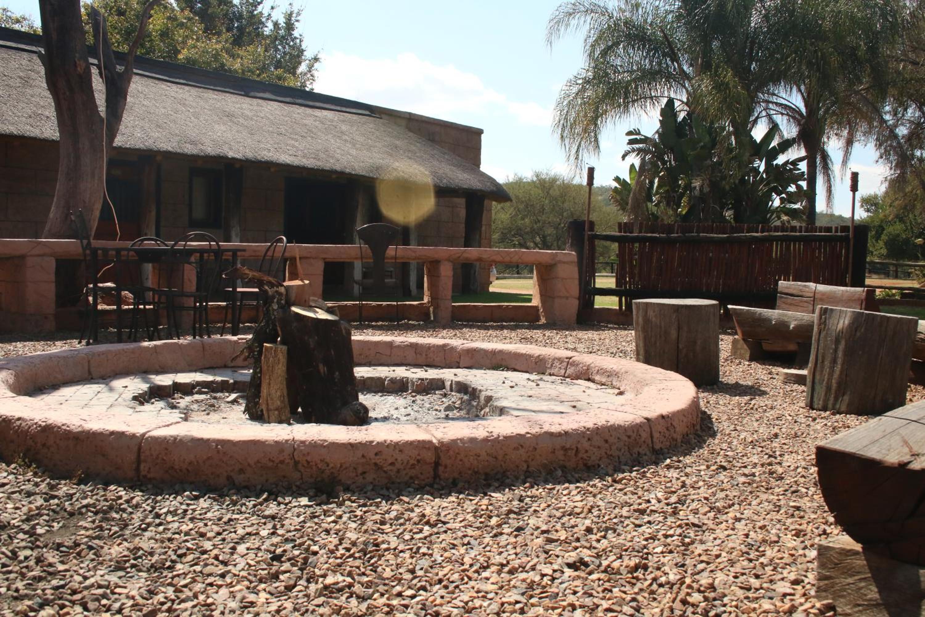 Standard Double or Twin Room - Stables Lodge - Photo 9