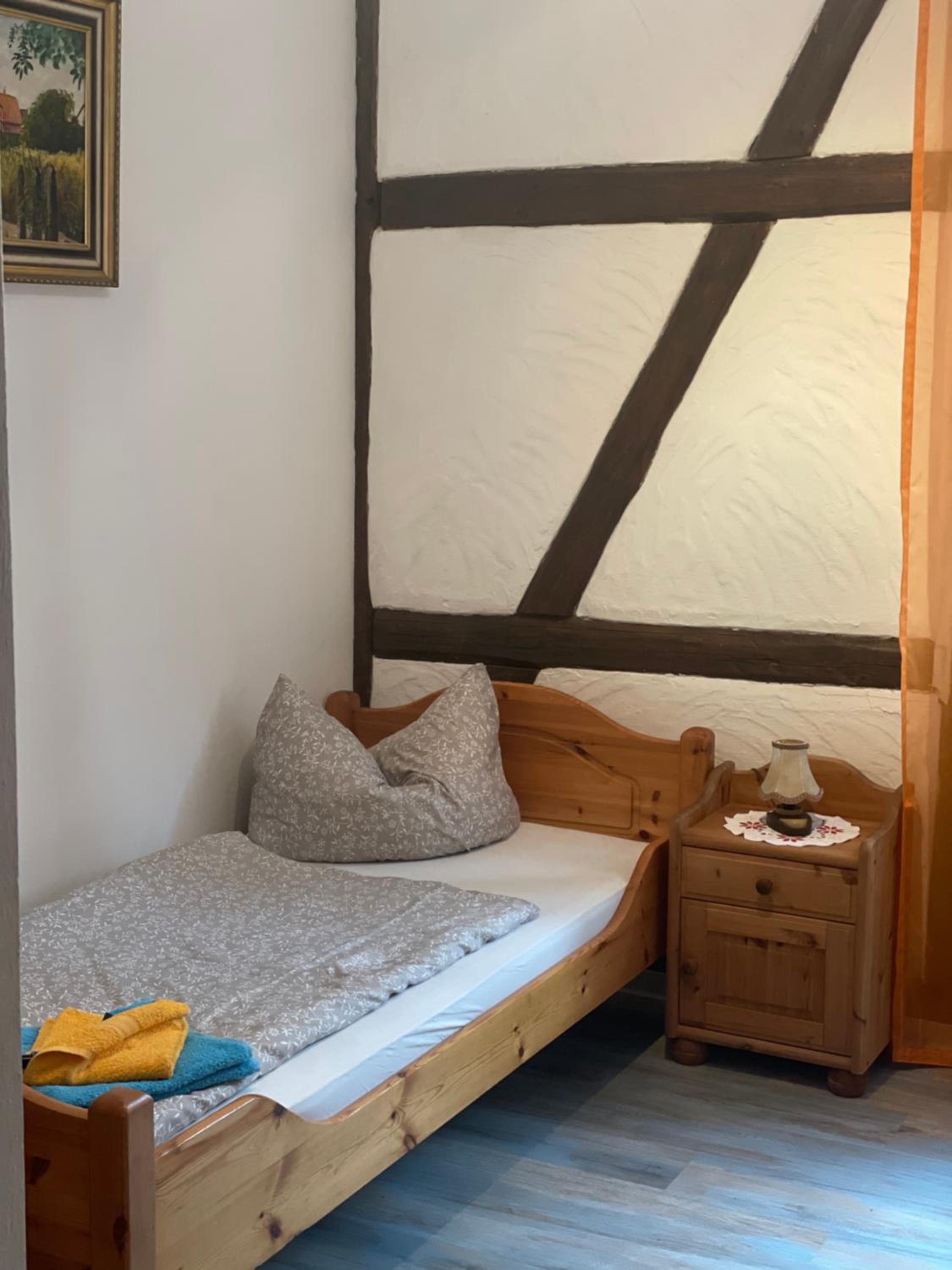 Single Room photo 2