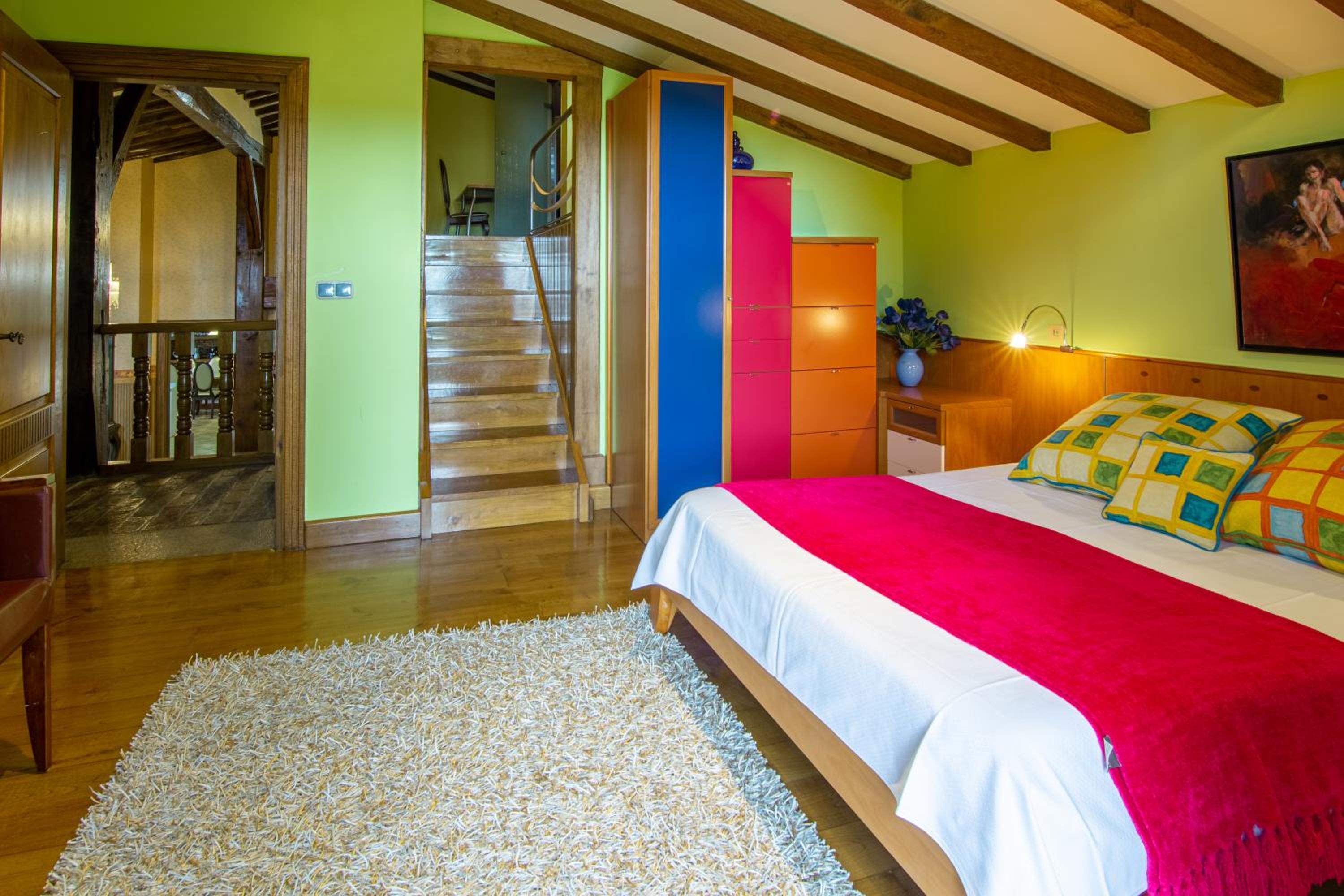 Villa with Private Pool photo 2