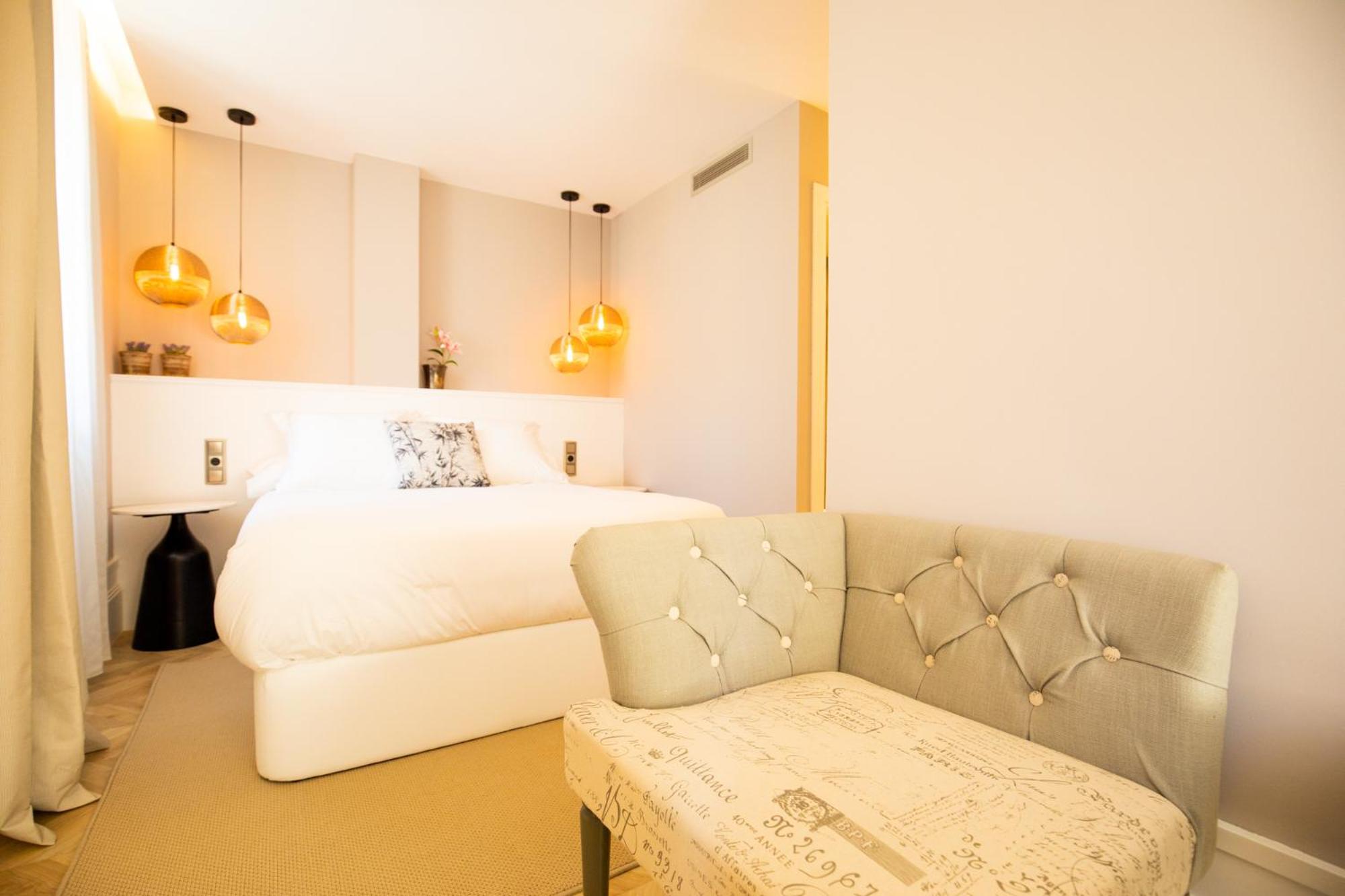 Double Room with One Bed photo 3
