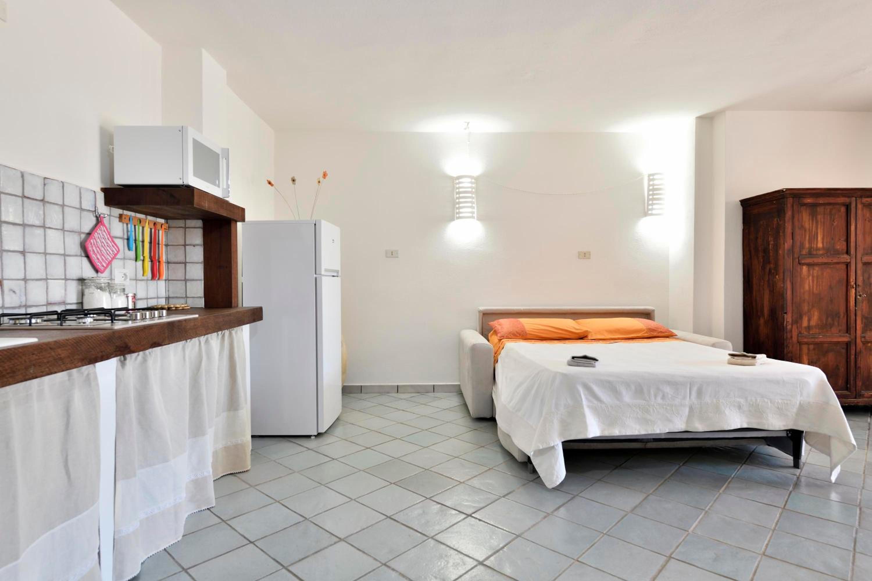 One-Bedroom Apartment with Garden View photo 3