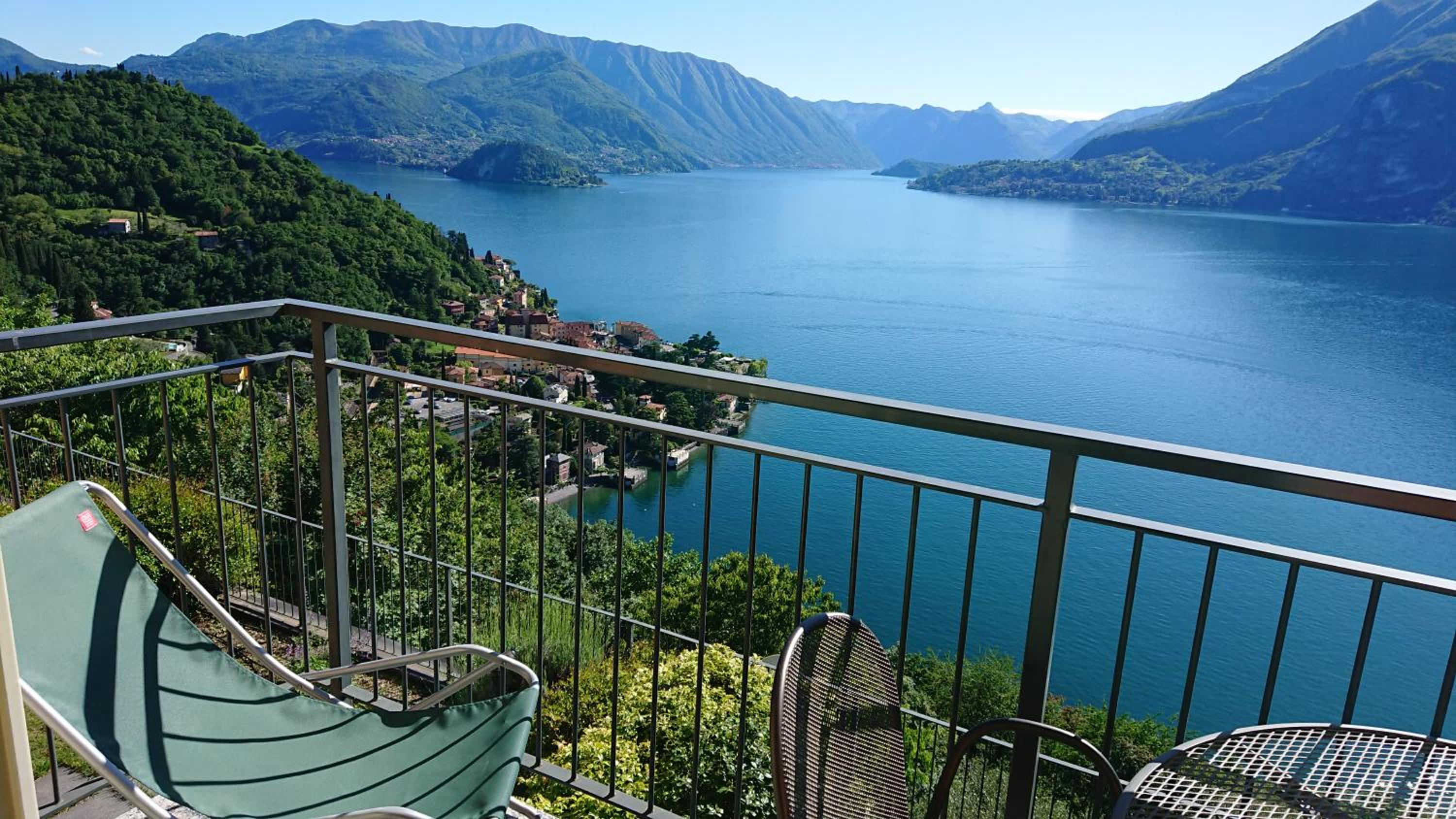 Apartment with Lake View photo 3