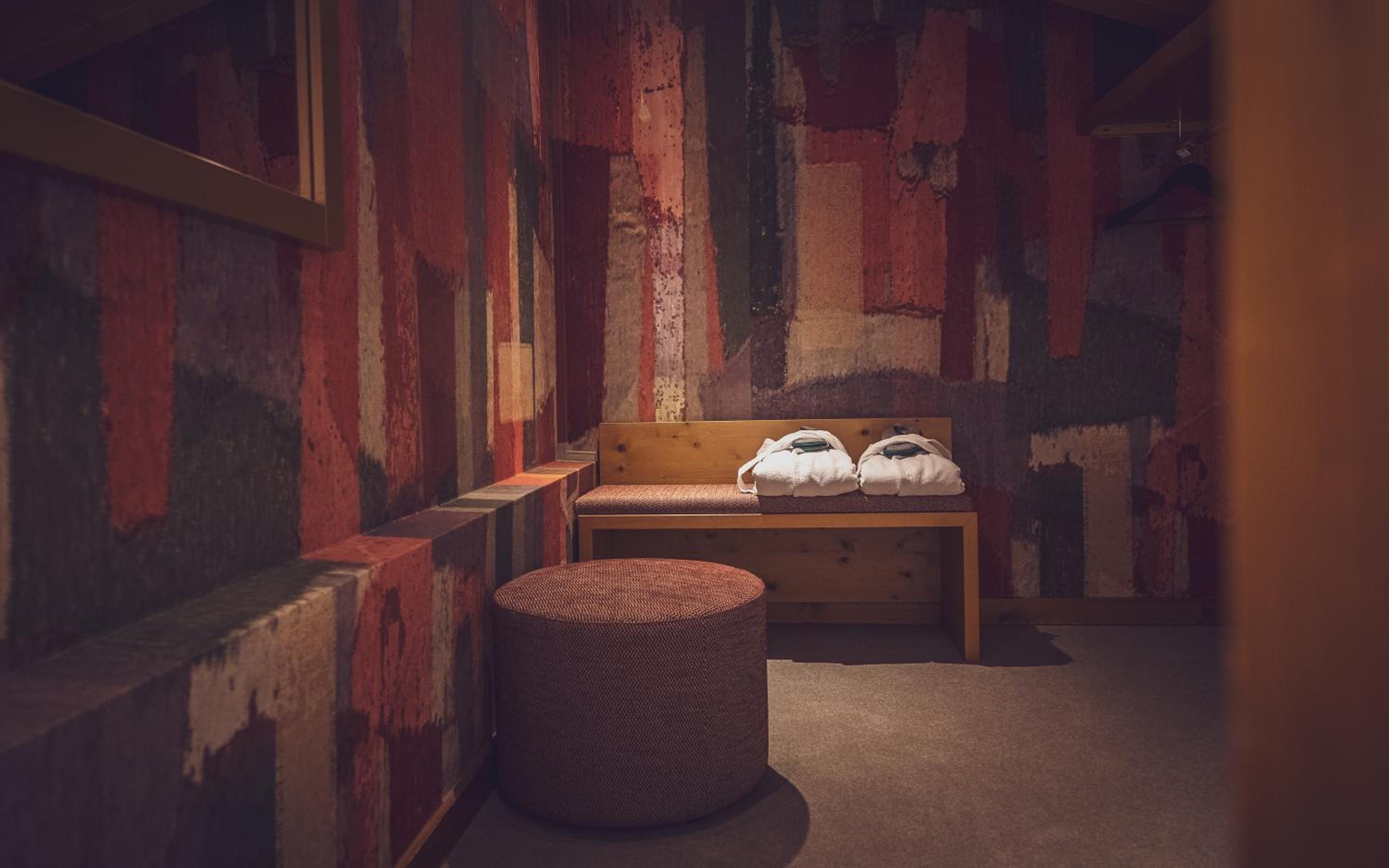 Senior Suite - Photo 3