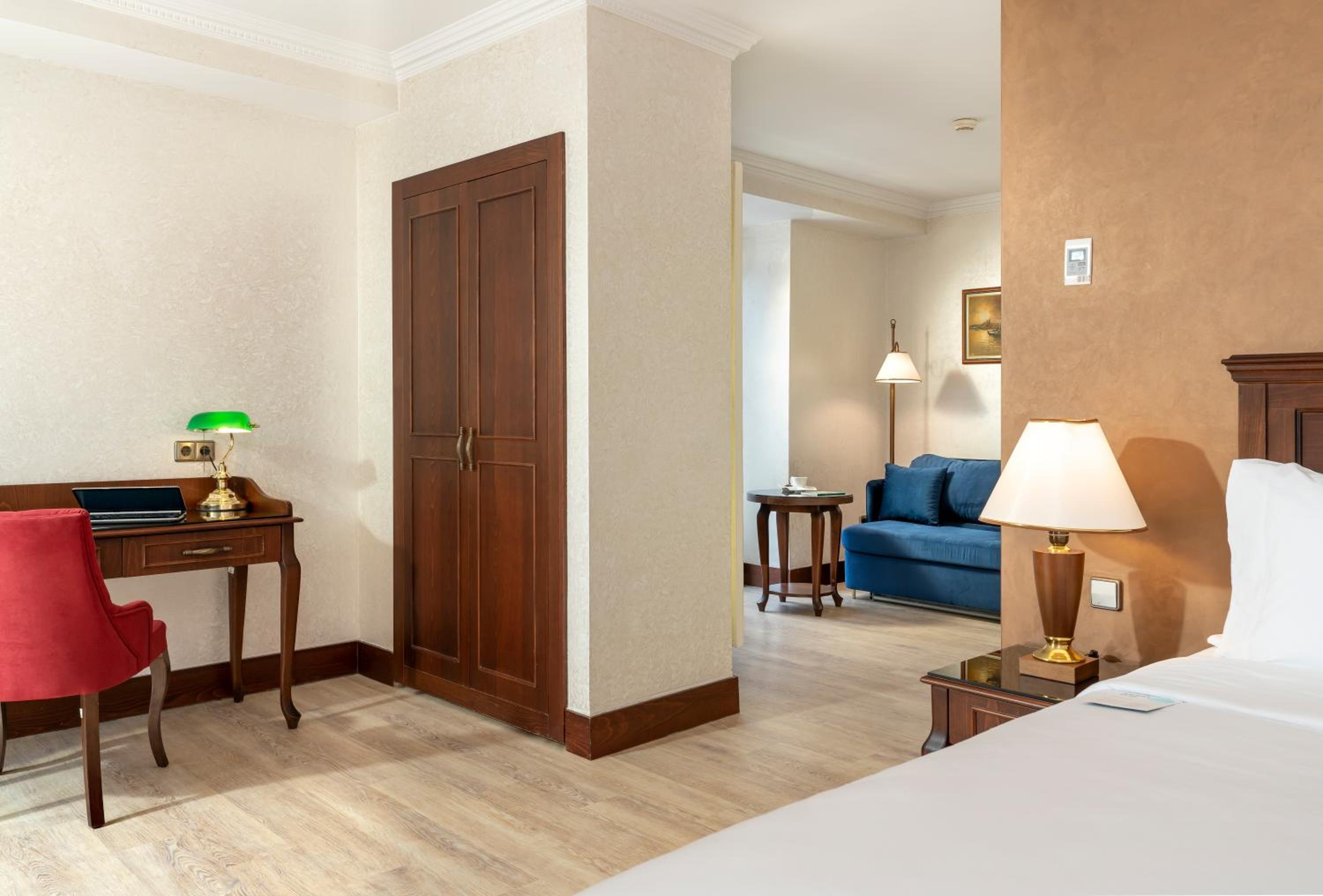 Suite Deluxe photo 2