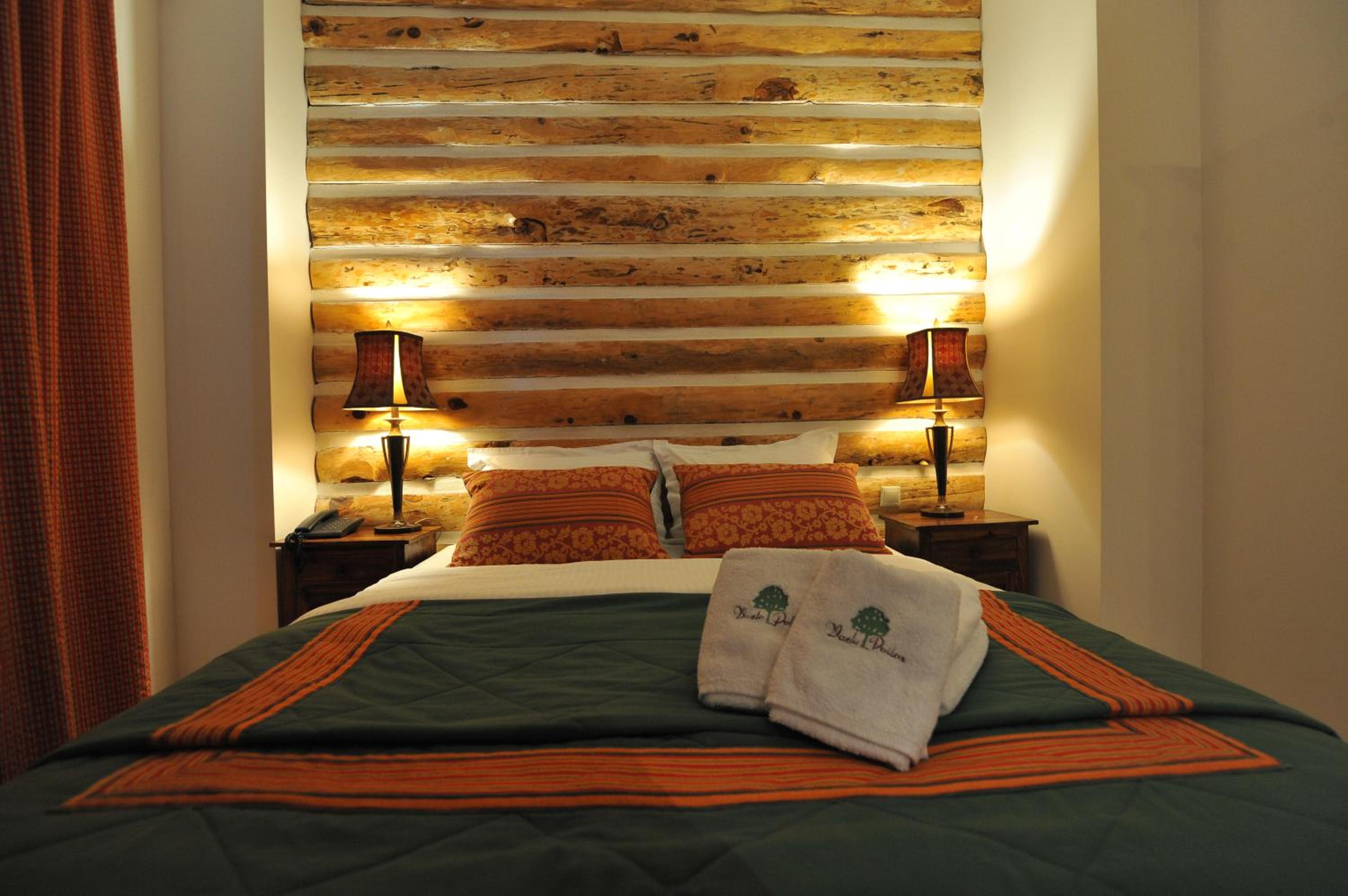 Junior Suite with Fireplace - Photo 6