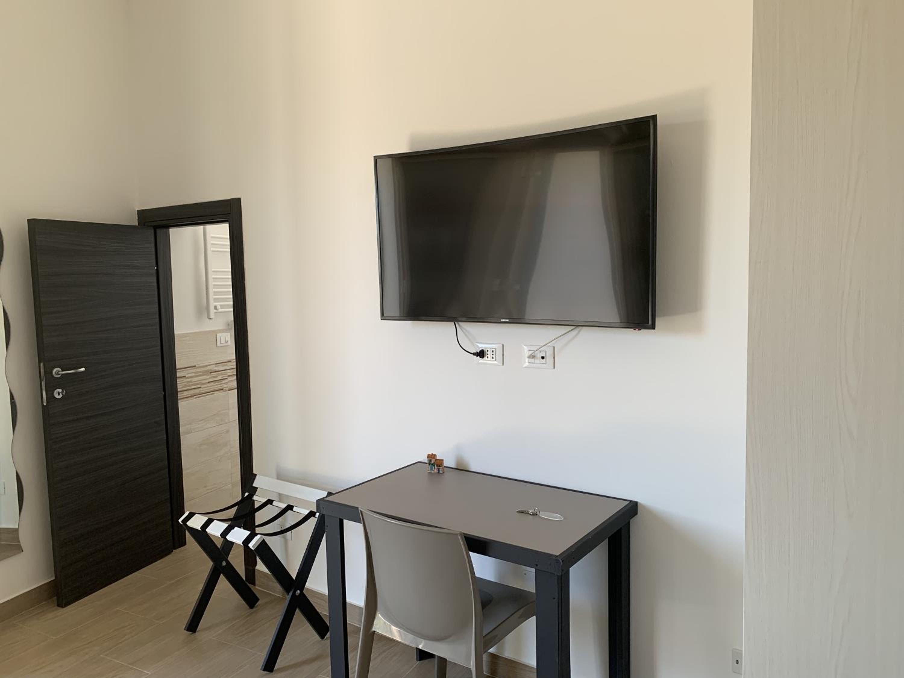 Double Room with Private Bathroom