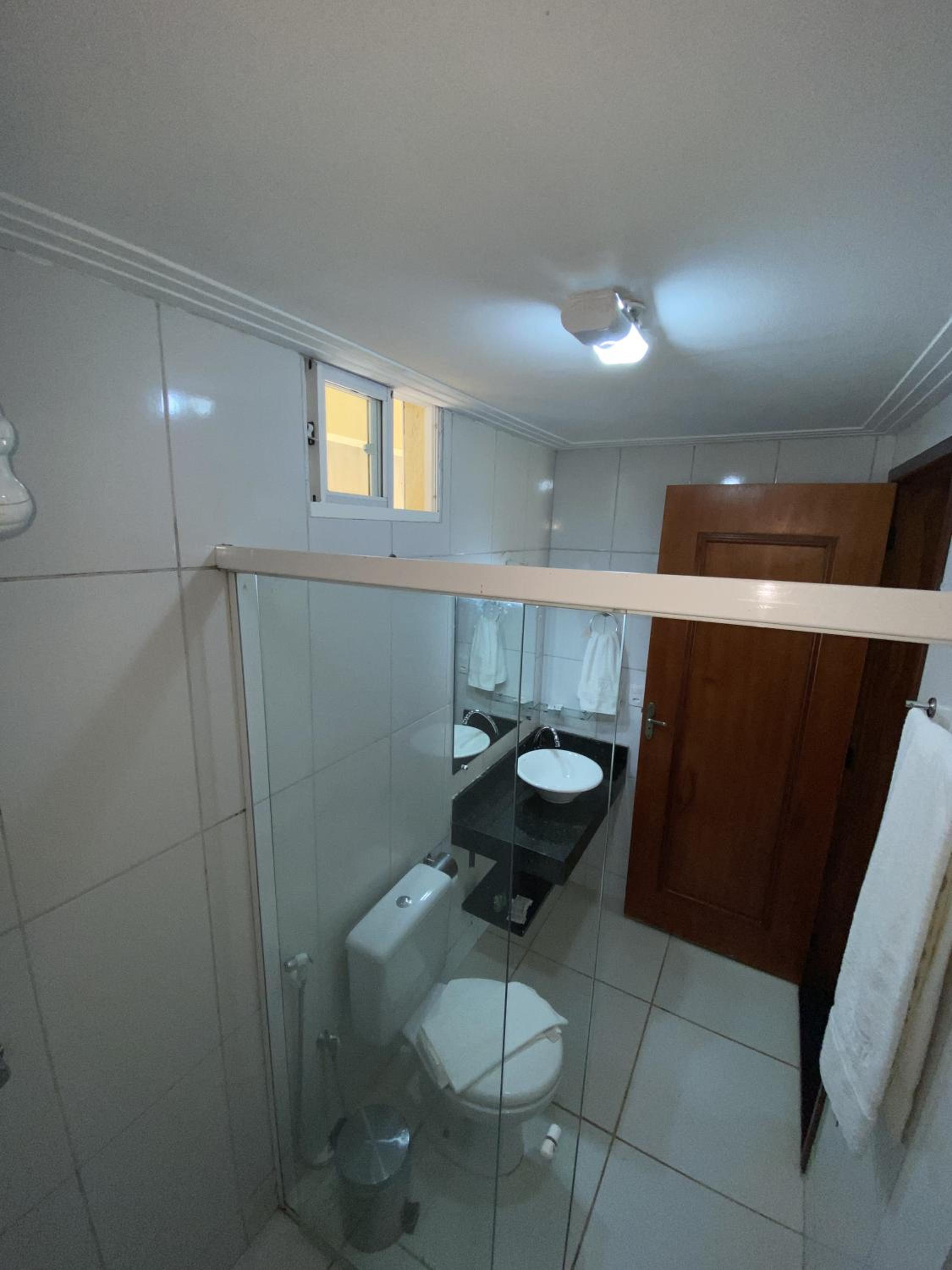 Room with Balcony - Photo 4