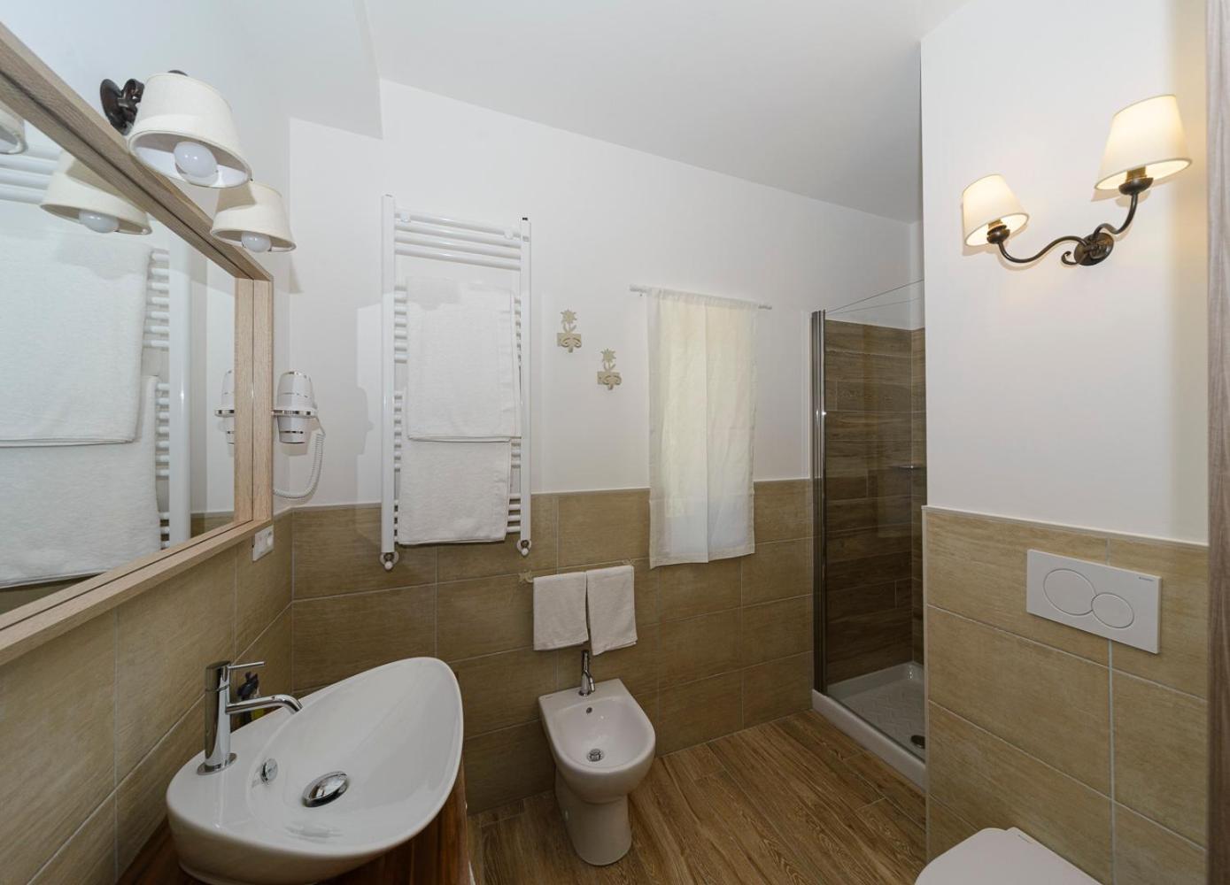 Superior Double or Twin Room photo 2