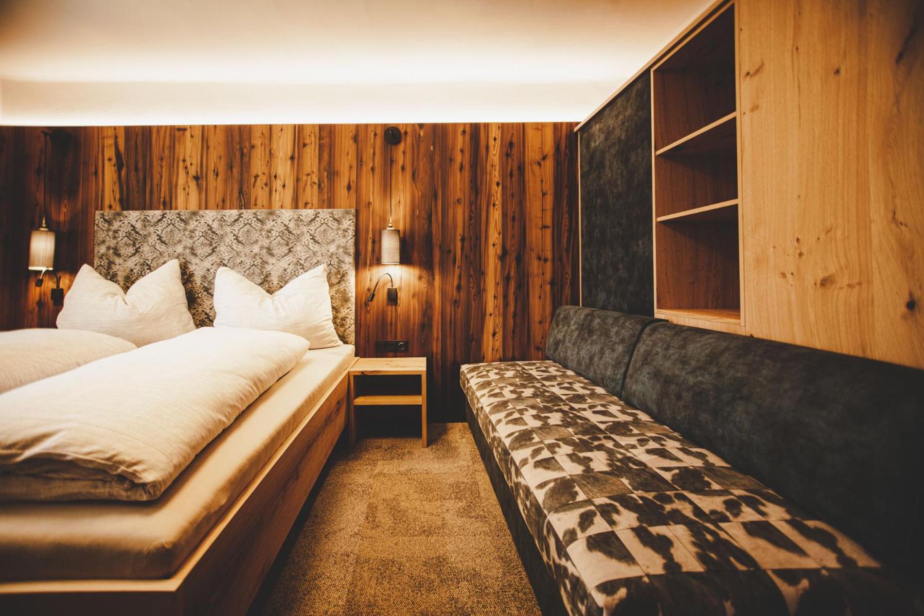 Double Room - Photo 5