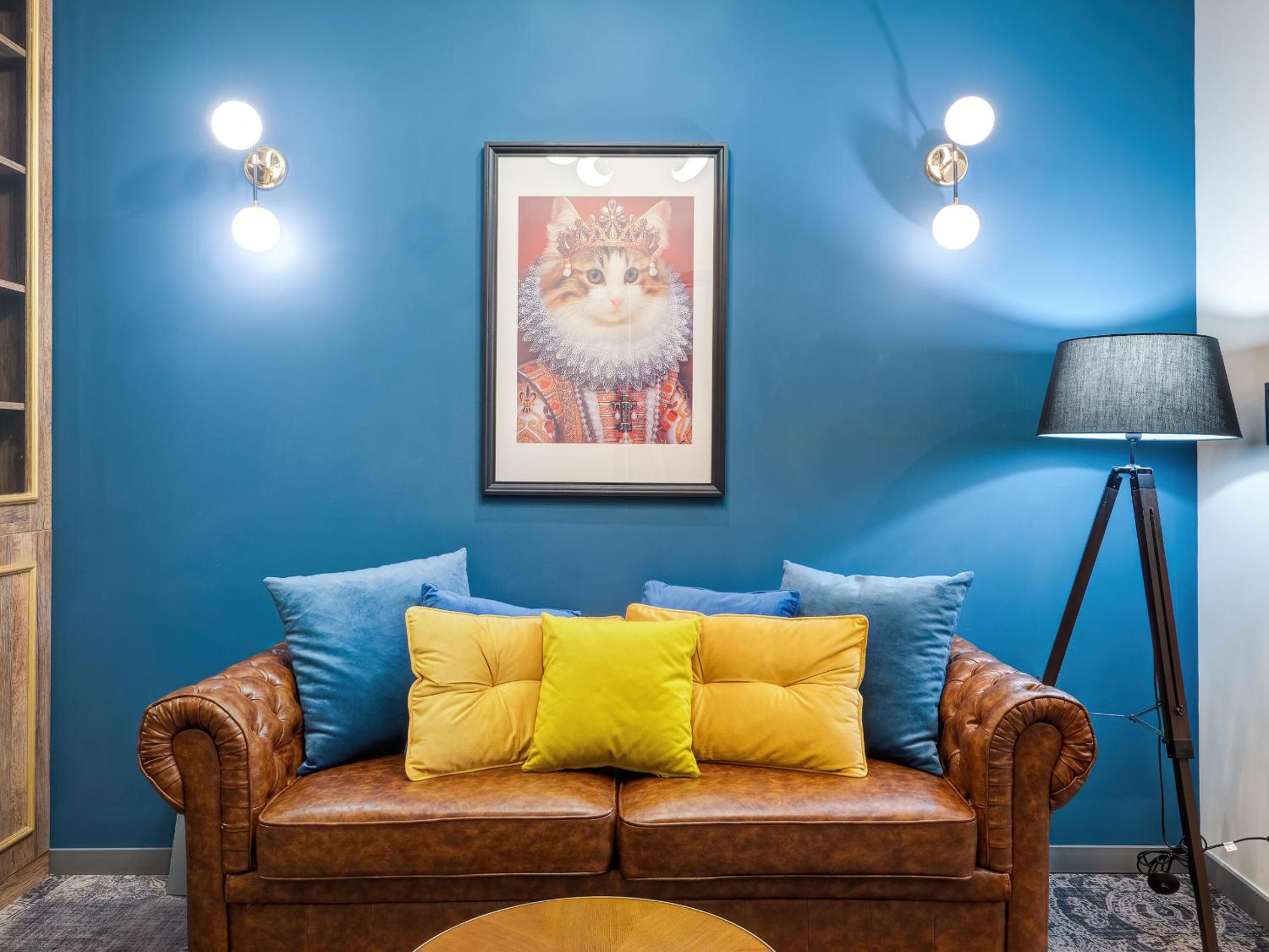 Deluxe King Room - Photo 2