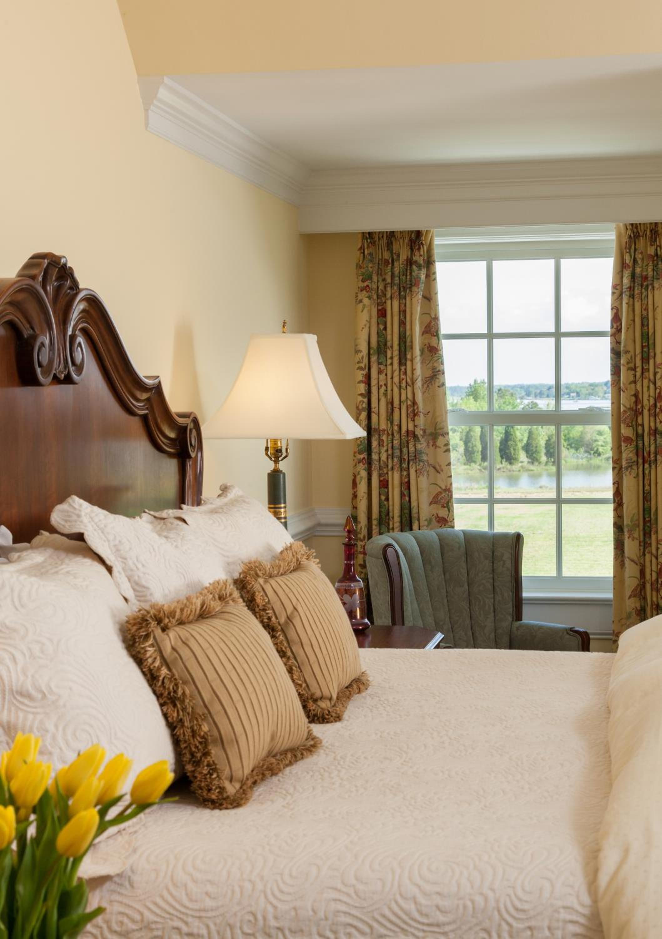 Deluxe King Room photo 3