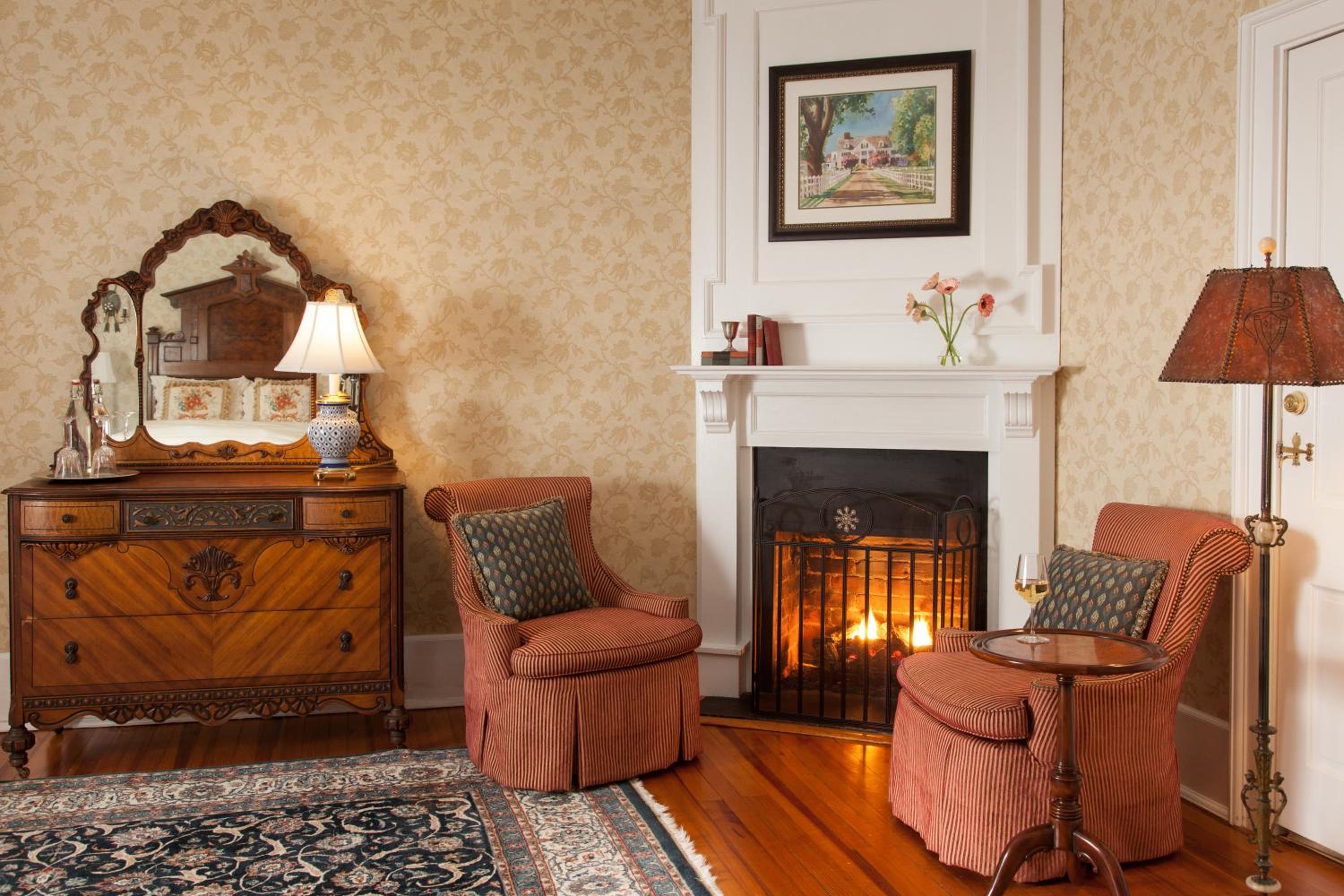 Deluxe King Room photo 2