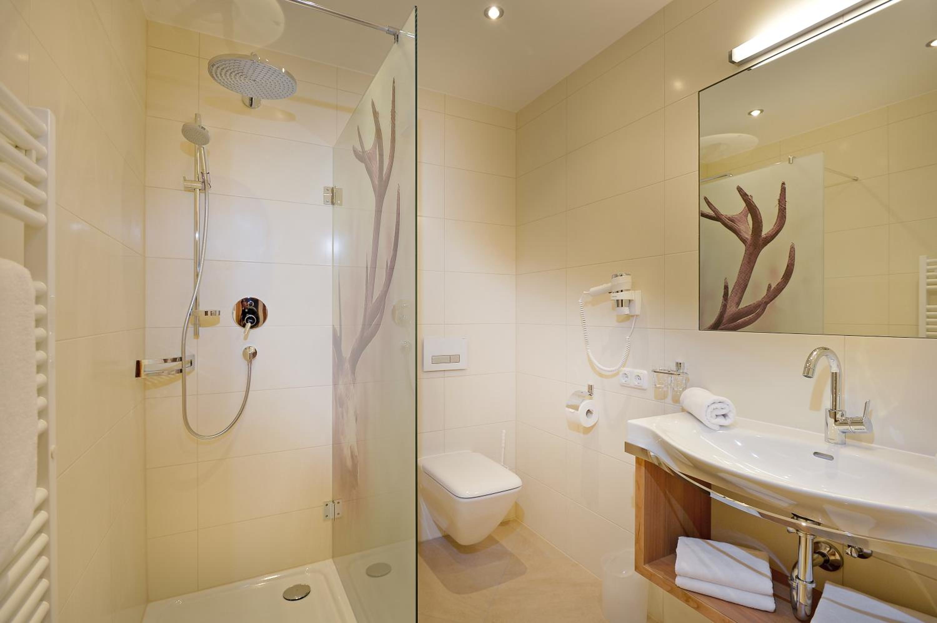 Two-Bedroom Apartment with Terrace photo 2