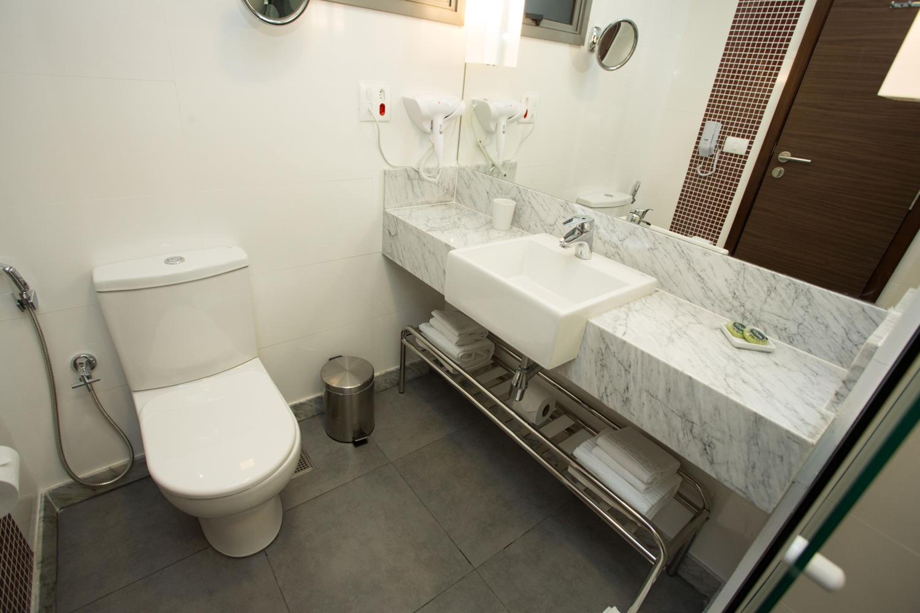 Available room
