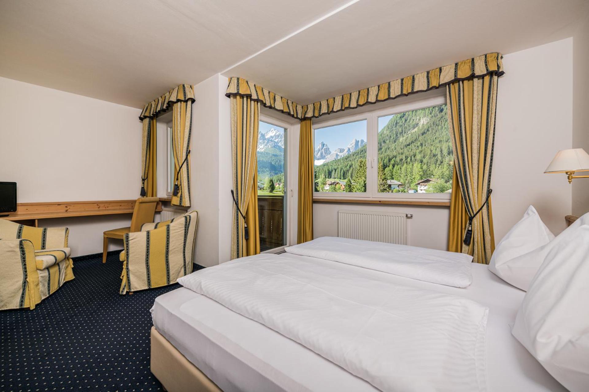 Large Double Room