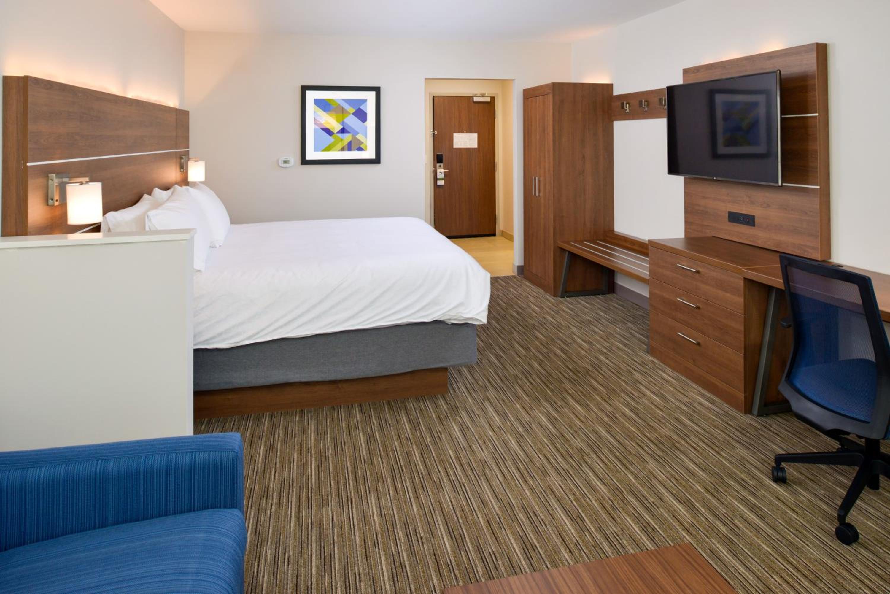 King Suite - Hearing Accessible/Non-Smoking photo 1