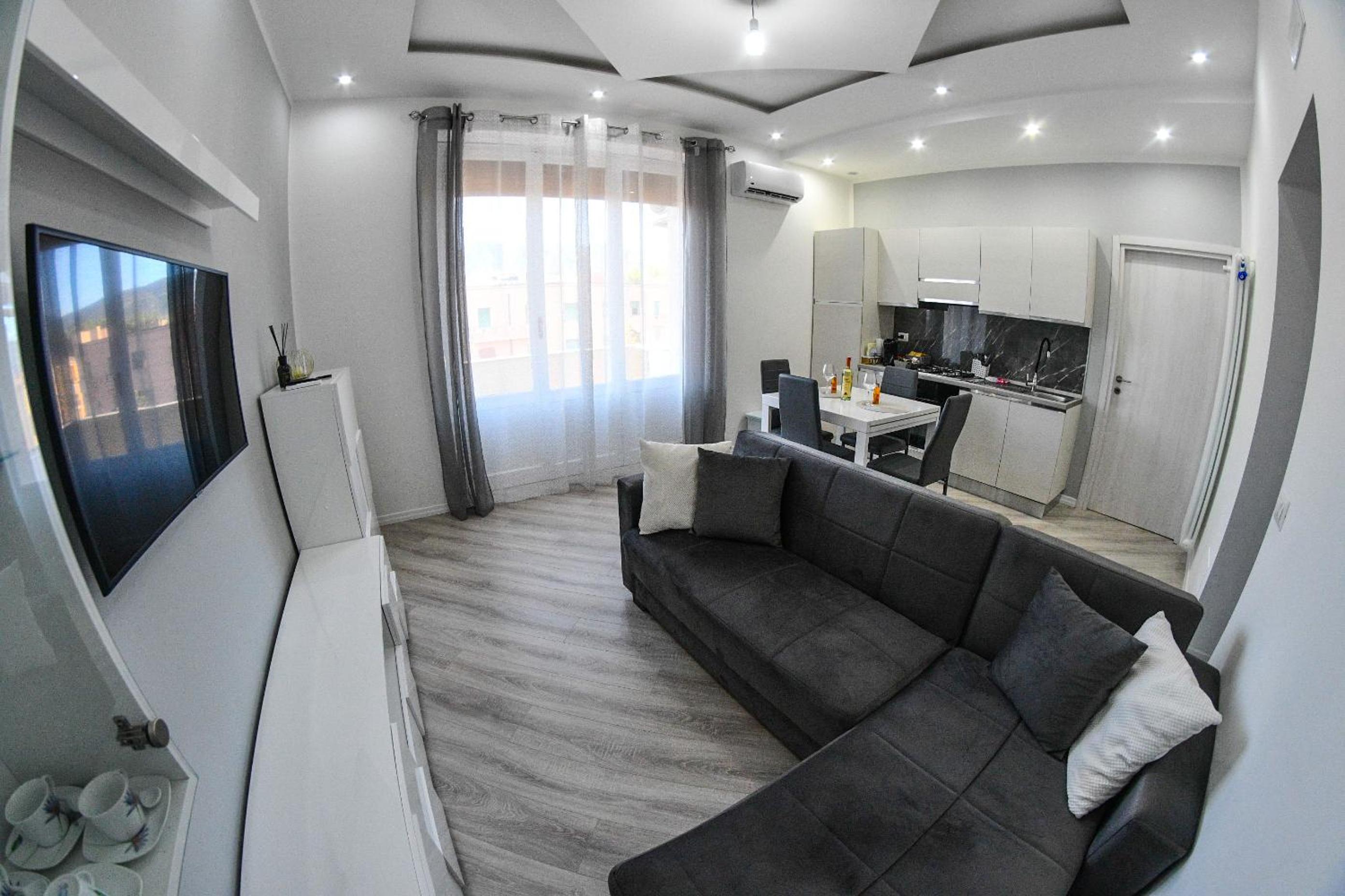 Double Room - Photo 28
