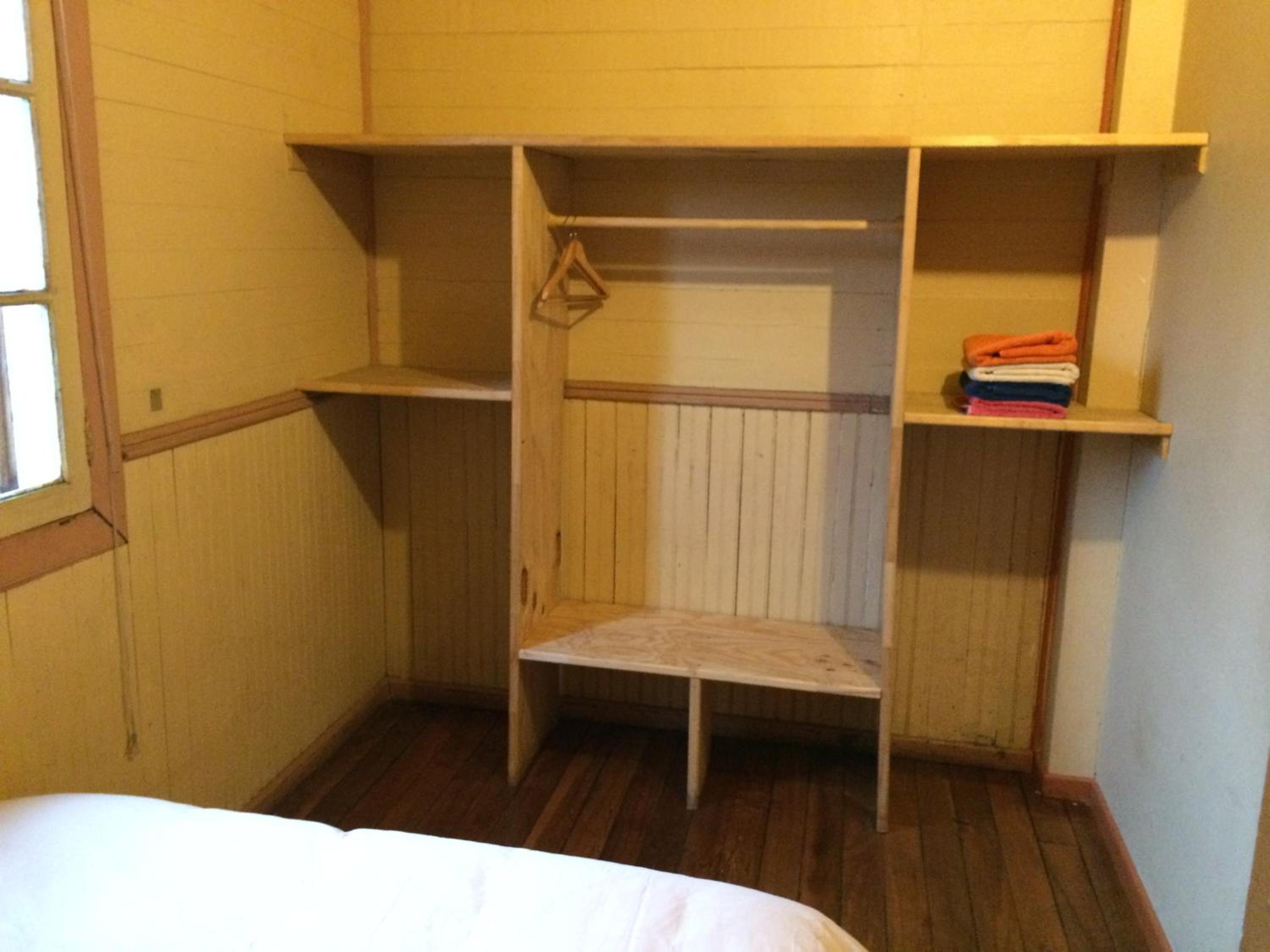 Quadruple Room with Private Bathroom photo 2