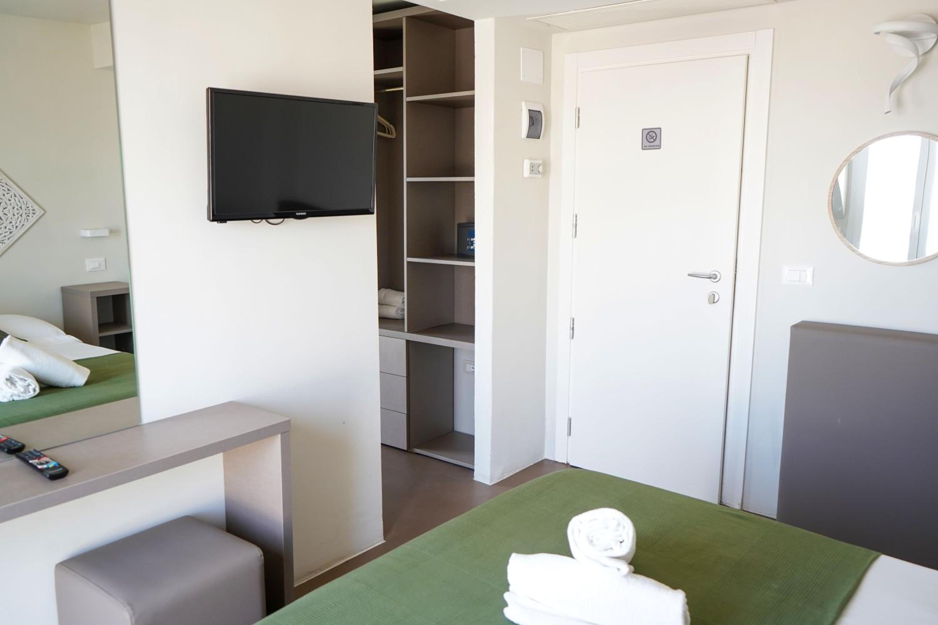 Junior Suite - Photo 9