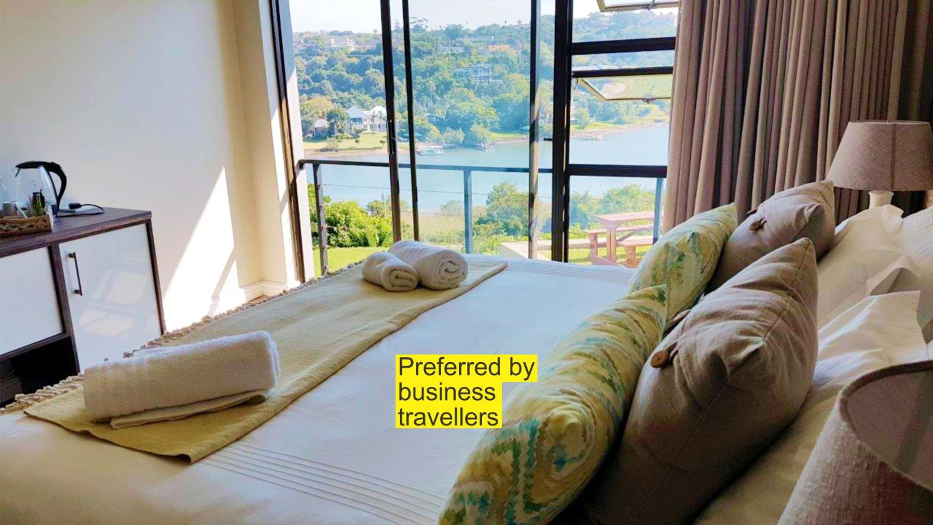 King Room with River View photo 2