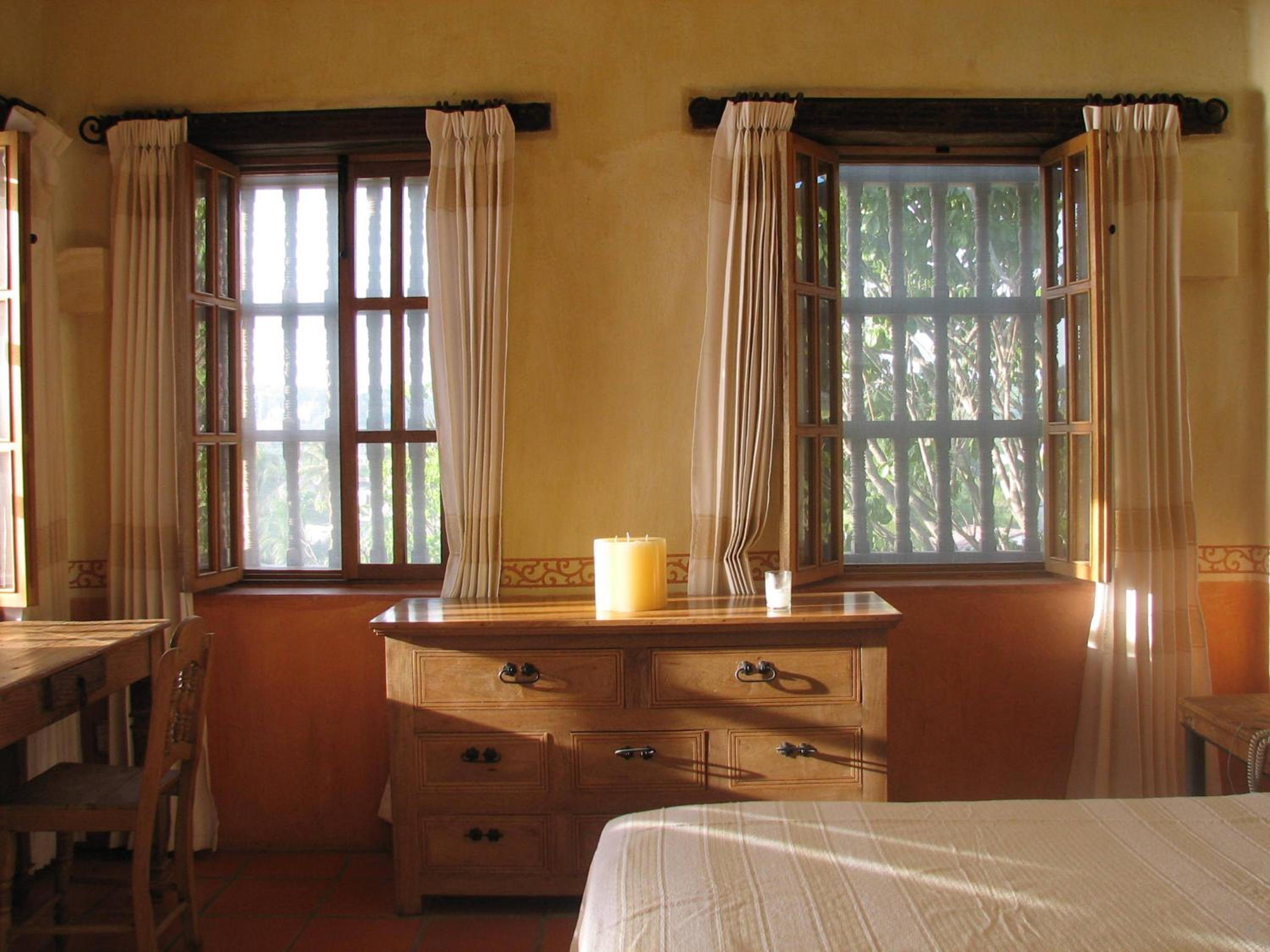 Superior King Suite - Photo 4