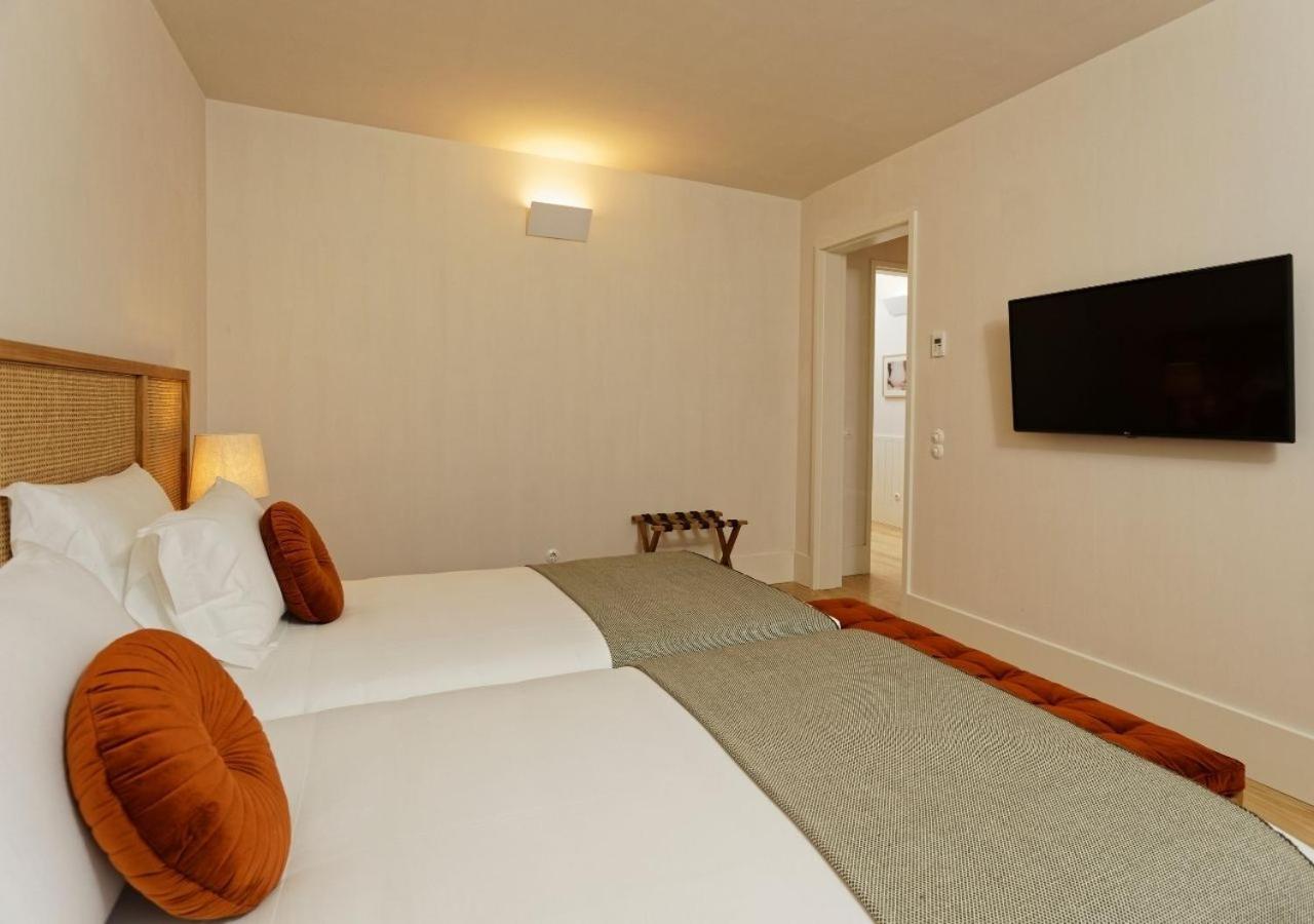 Four-Bedroom Apartment - Bairro da Vista Alegre