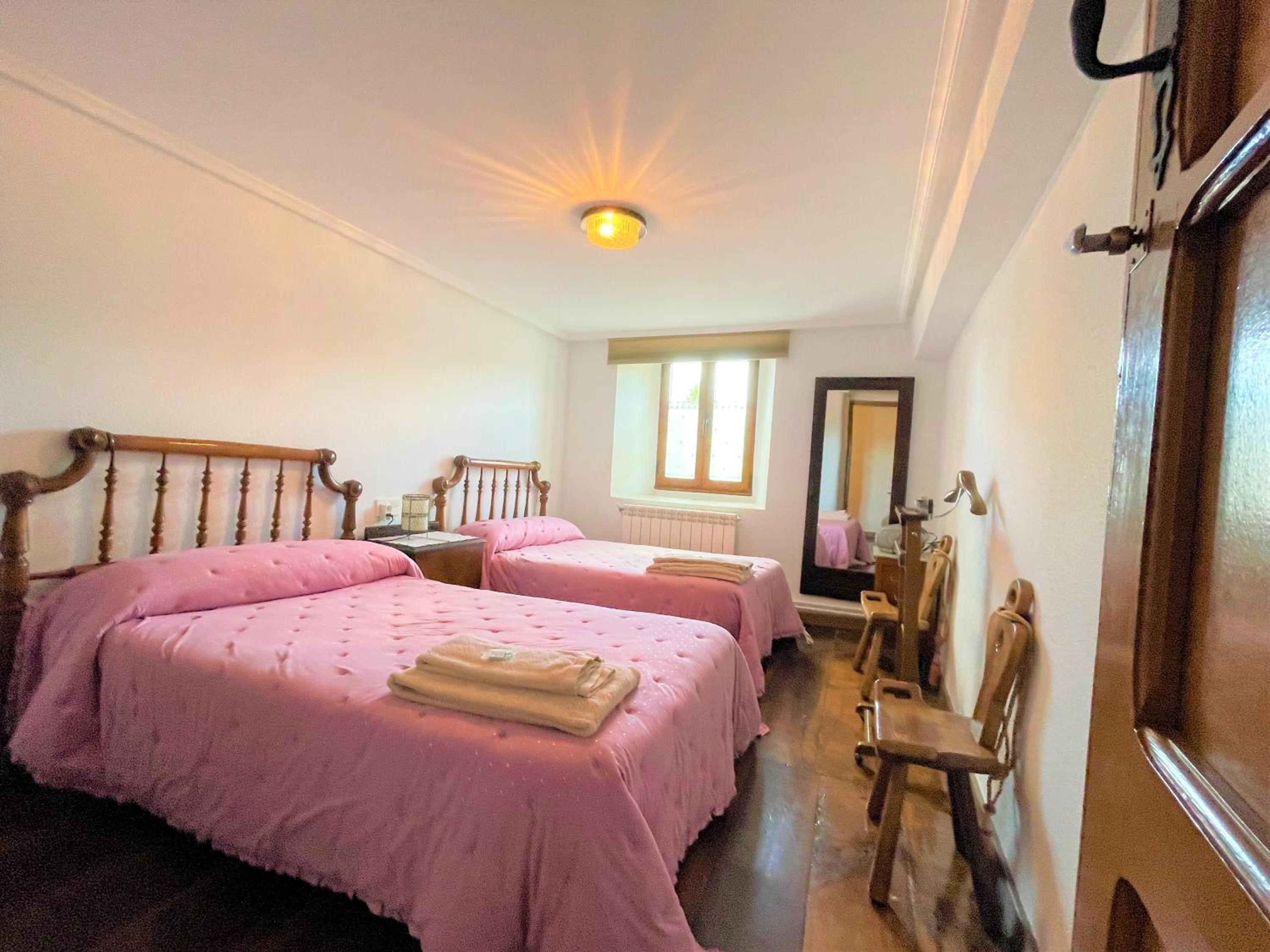 Casa de cuatro habitaciones