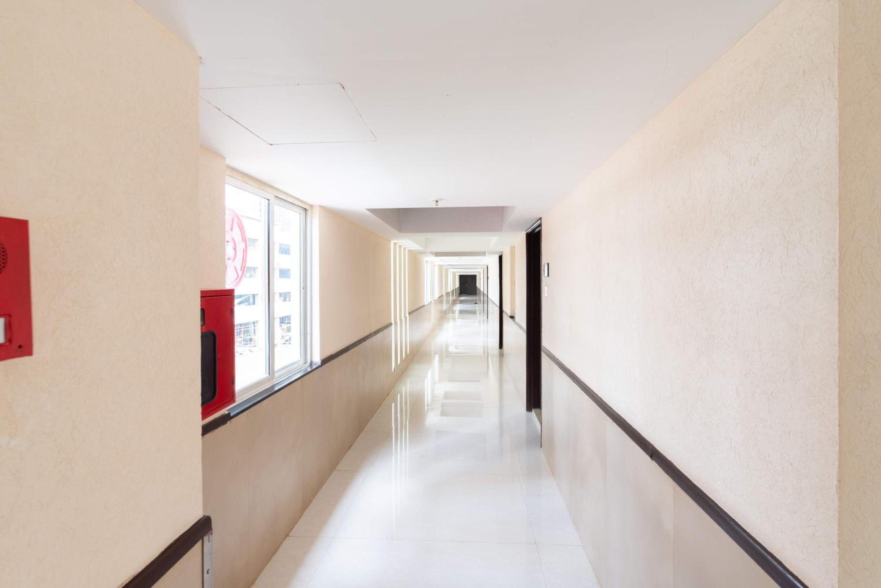 Premium Suite  - Photo 14