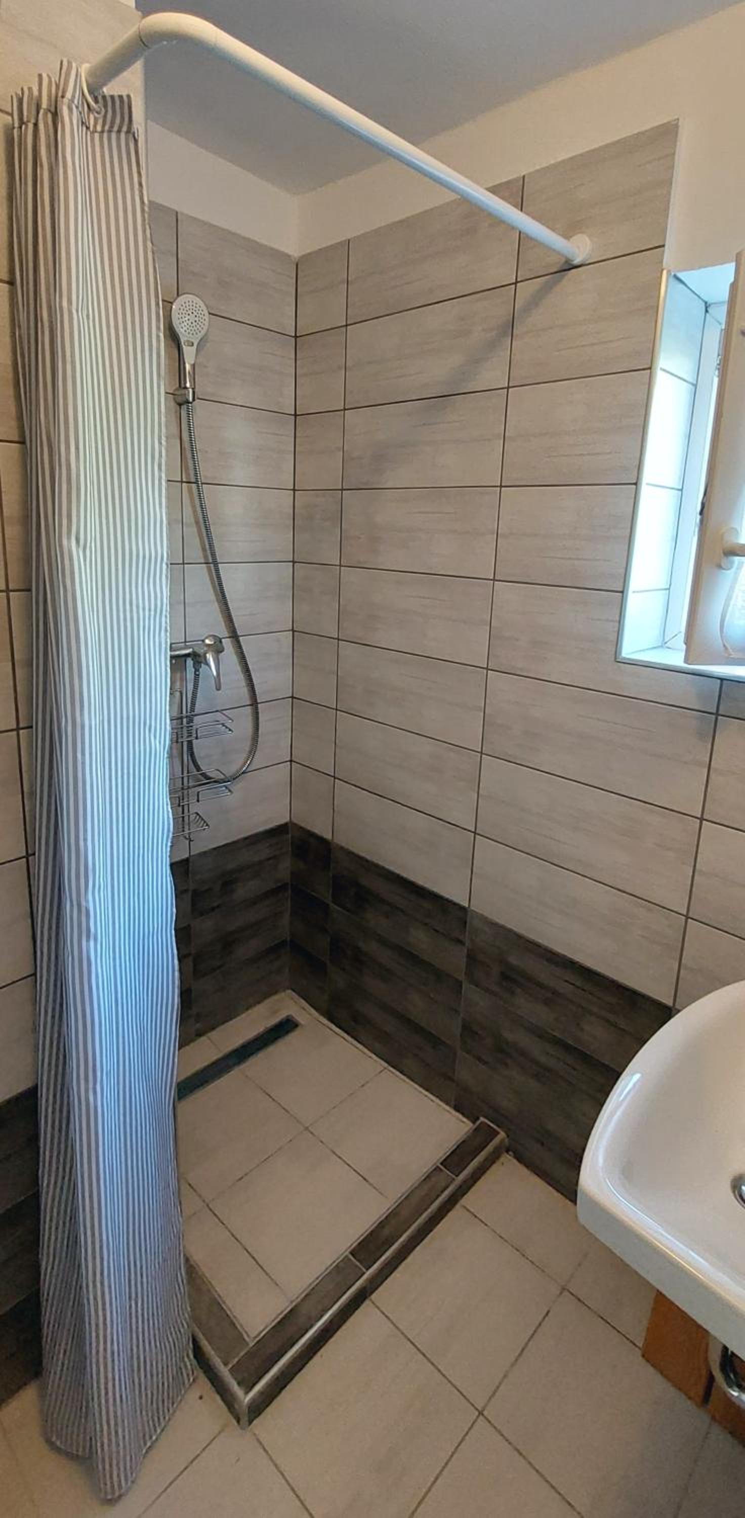 Two-Bedroom Apartment - Photo 26