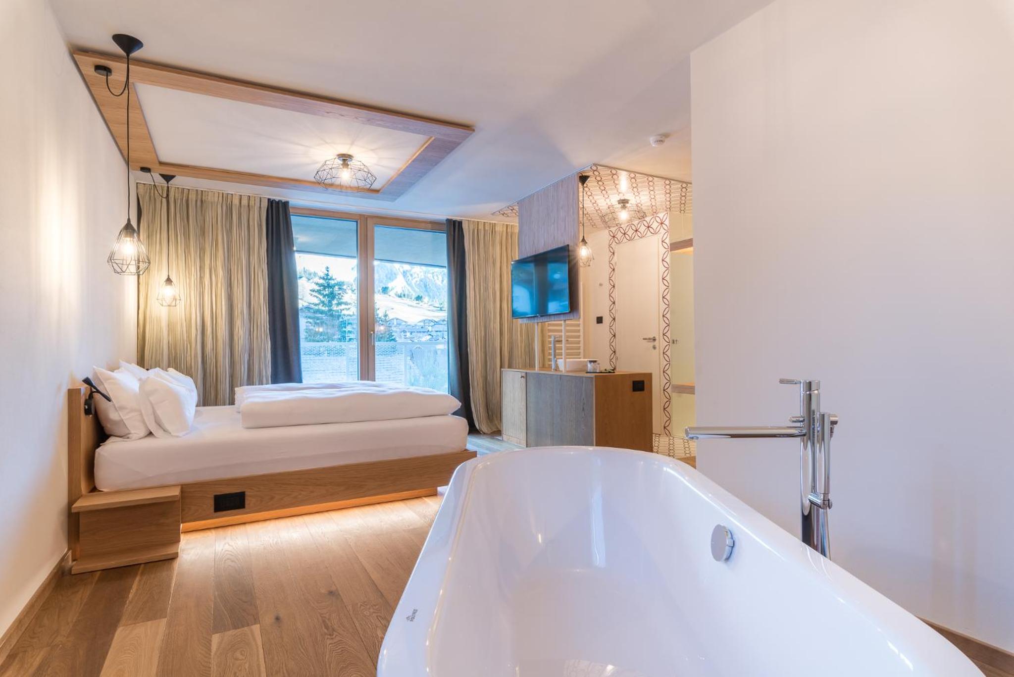 Deluxe Double Room With Bath photo 1