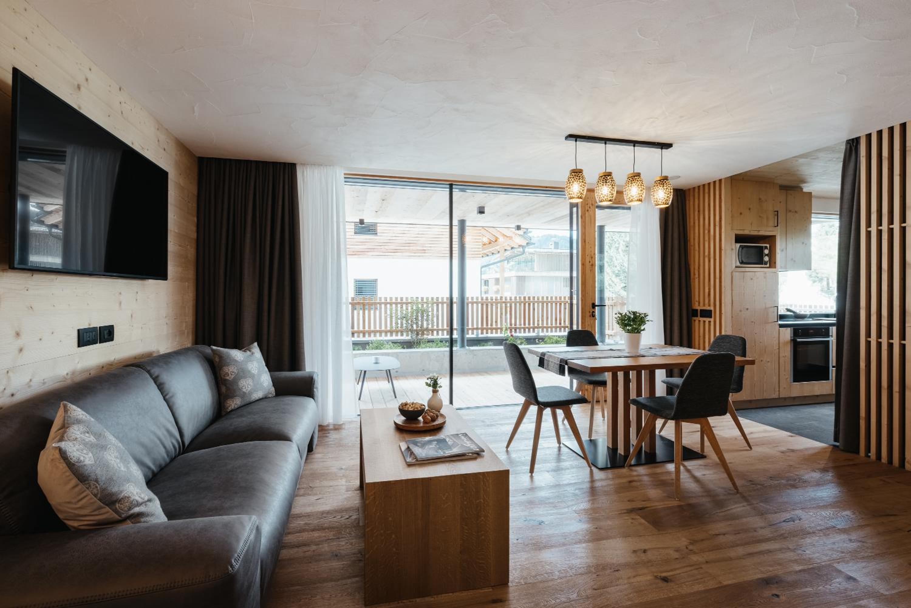 Studio Apartment photo 1