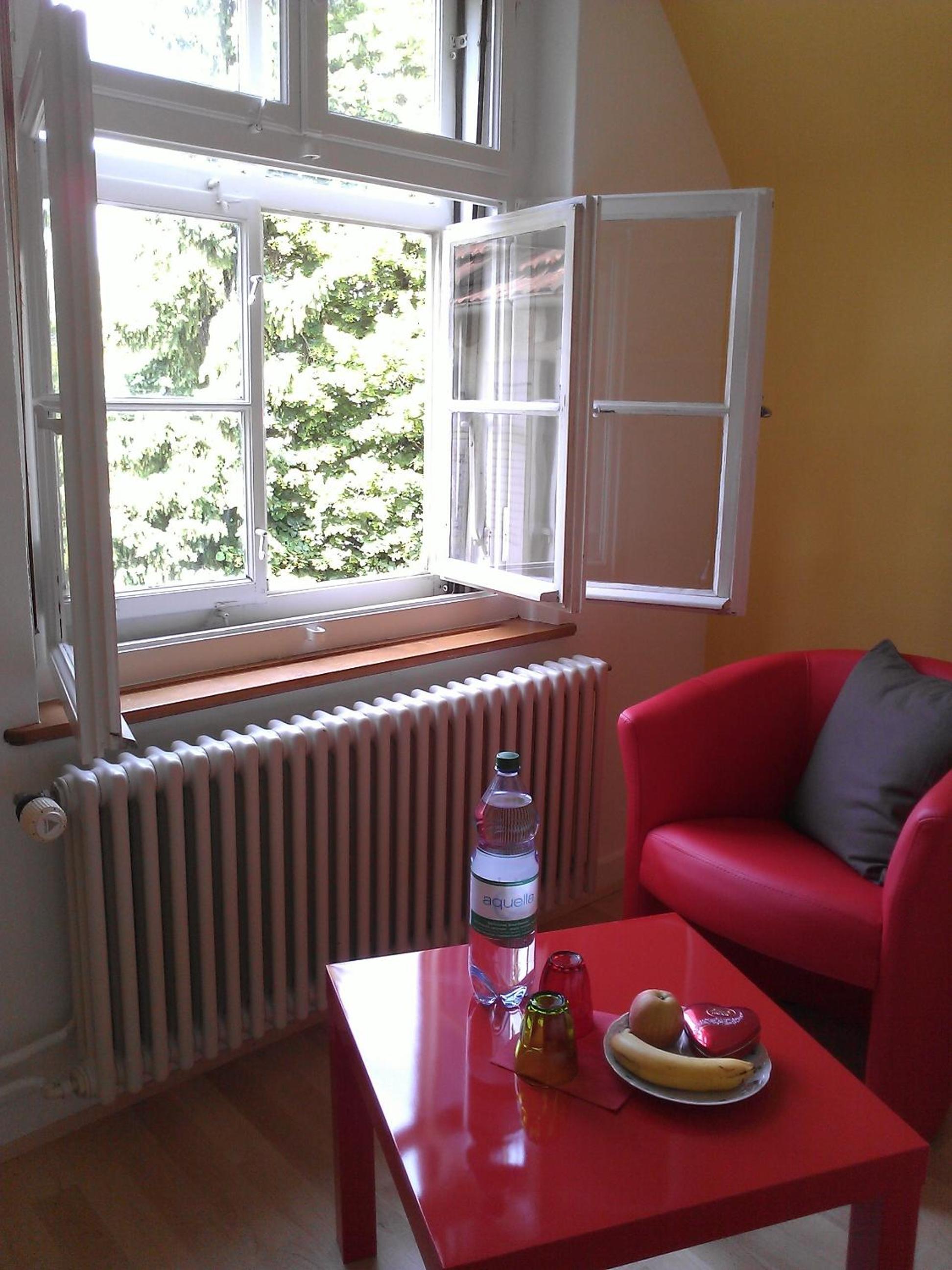 Standard Single Room with Shared Bathroom photo 3