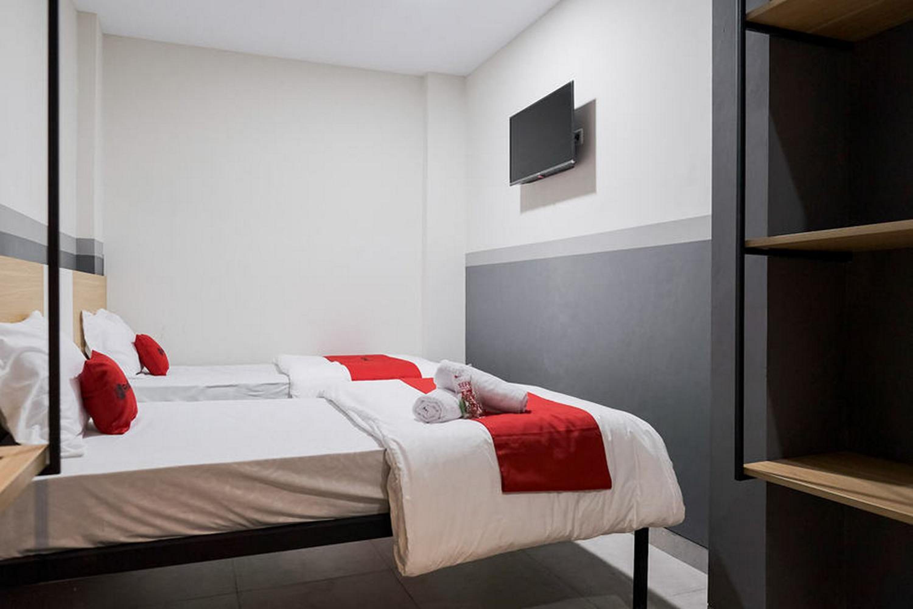 Deluxe Twin Room - Photo 4