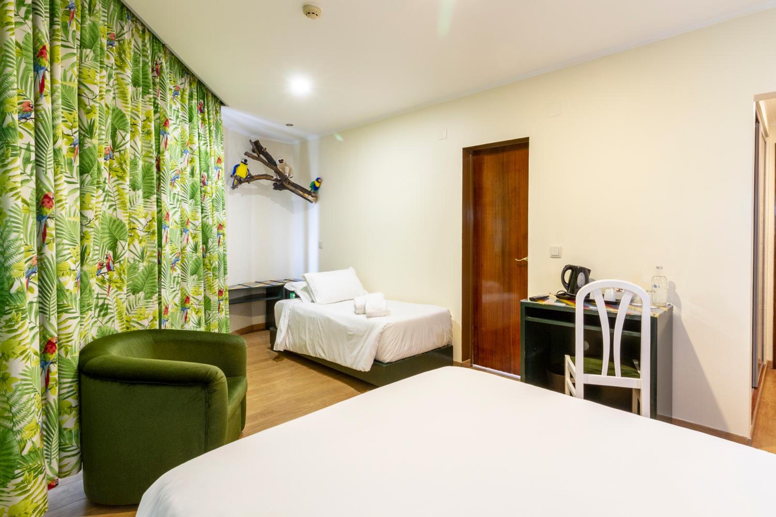 Triple Room - Photo 15