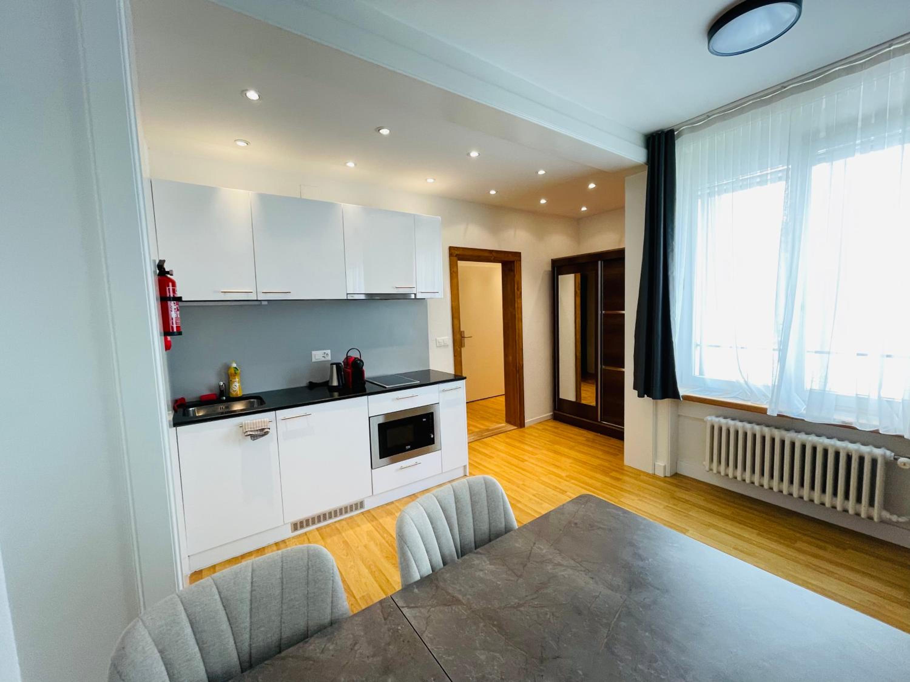 Standard Quadruple Room - Photo 8